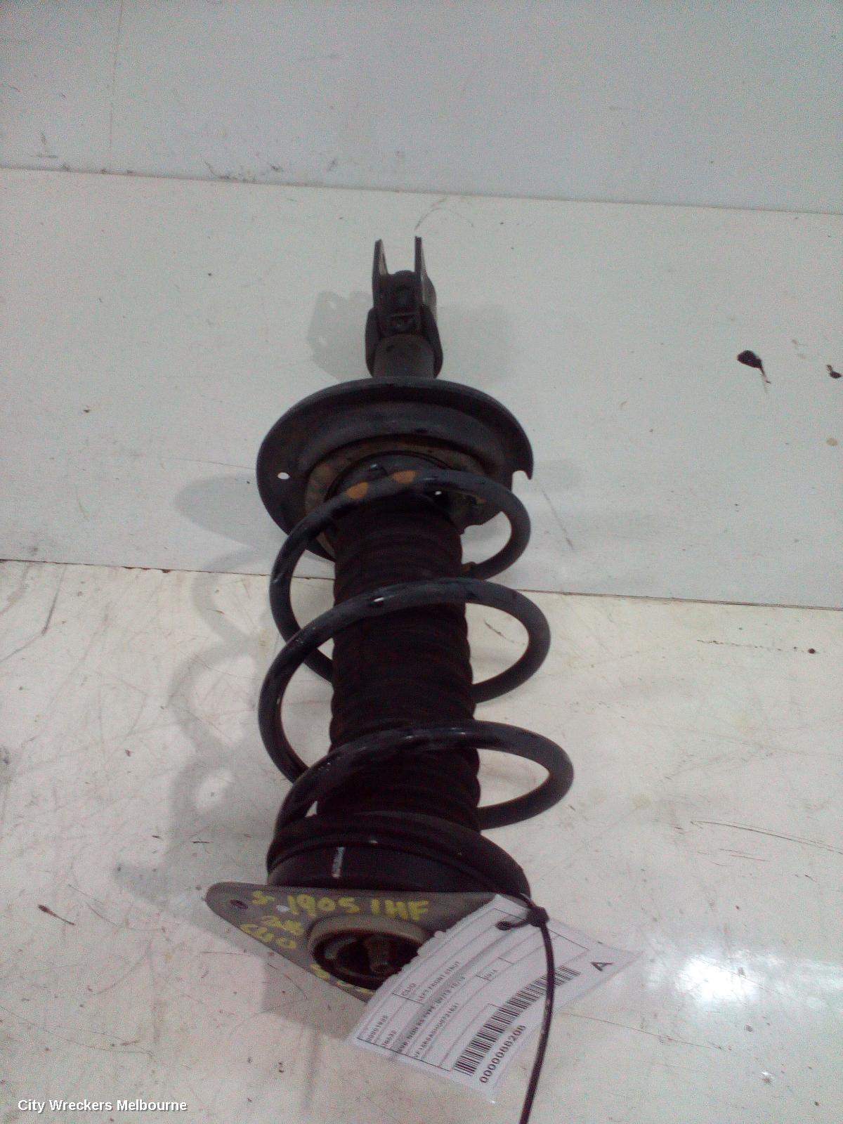 RENAULT CLIO LEFT FRONT STRUT, X98, NON RS TYPE, 09/2013 - 10/2019 - Image 3