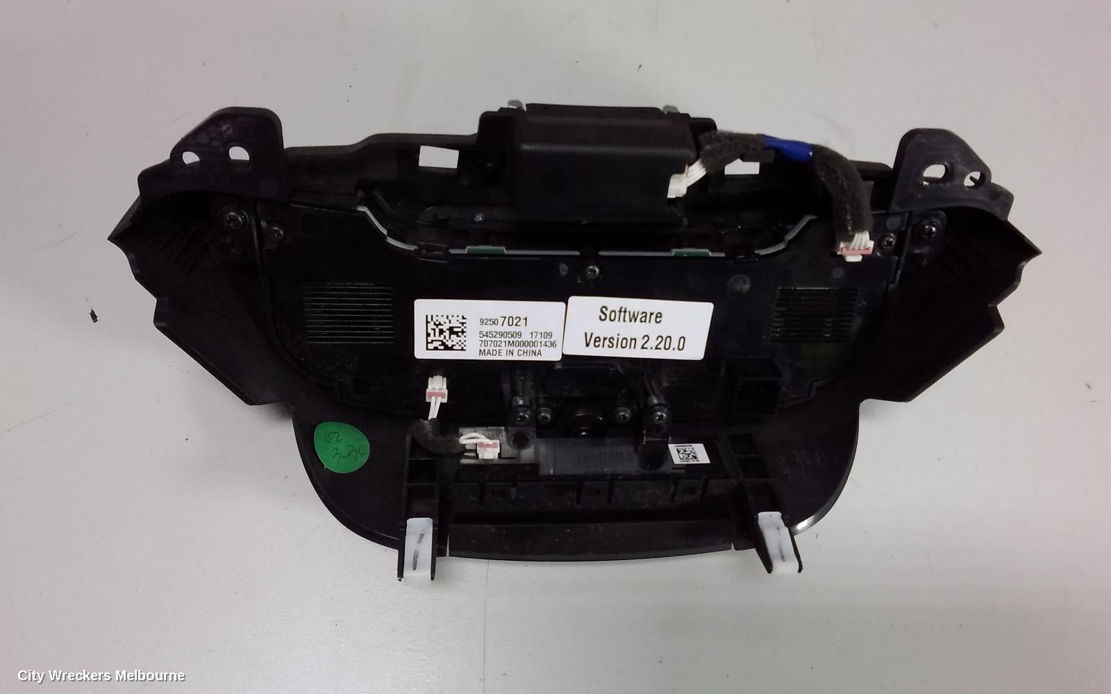 HOLDEN COMMODORE HEATER/AC CONTROLS, VF, 05/2013 - 12/2017 - Image 3