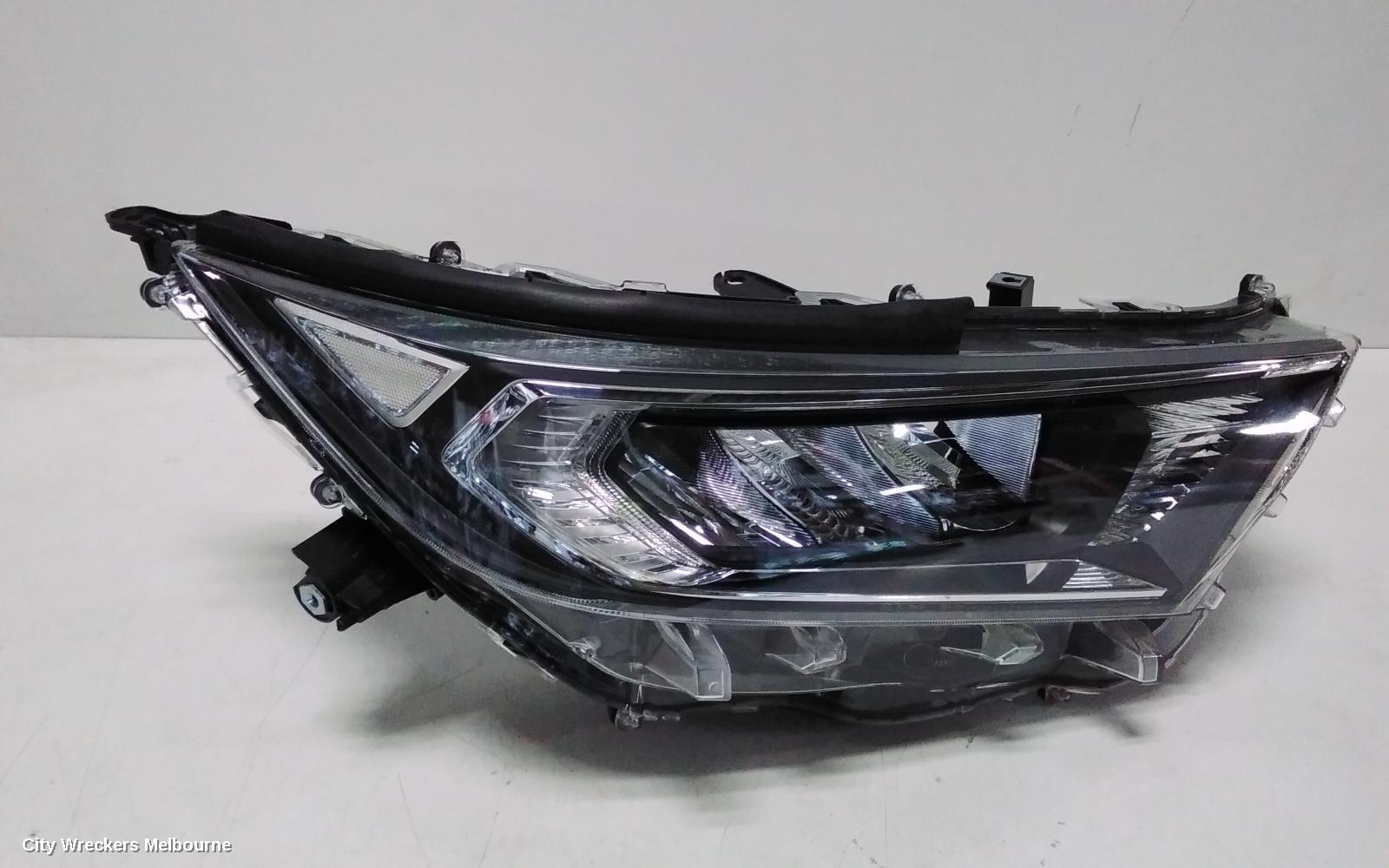 TOYOTA RAV4 RIGHT HEADLAMP, W/ LED TYPE, NON PROJECTOR TYPE, XA50, NON HEV TYPE, 11/2018 ONWARDS - Image 3