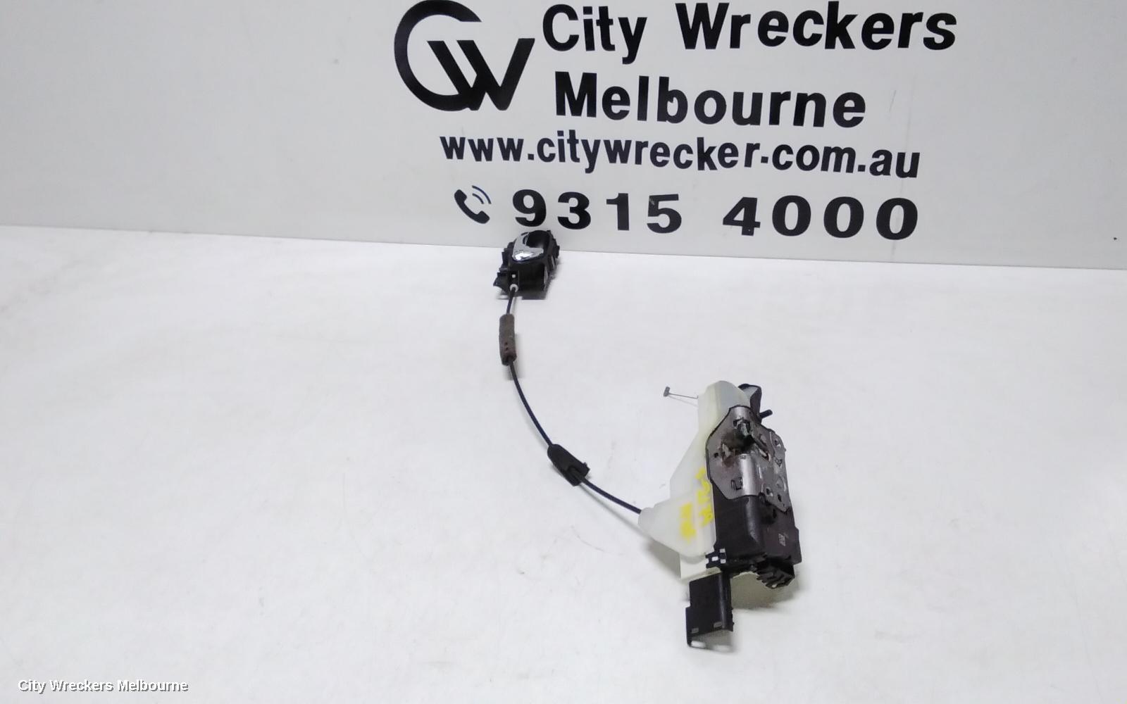 PEUGEOT 308 DOOR/BOOT/GATE LOCK, RIGHT FRONT DOOR LOCK, T7, HATCH/WAGON, 09/2007 - 12/2013 - Image 1