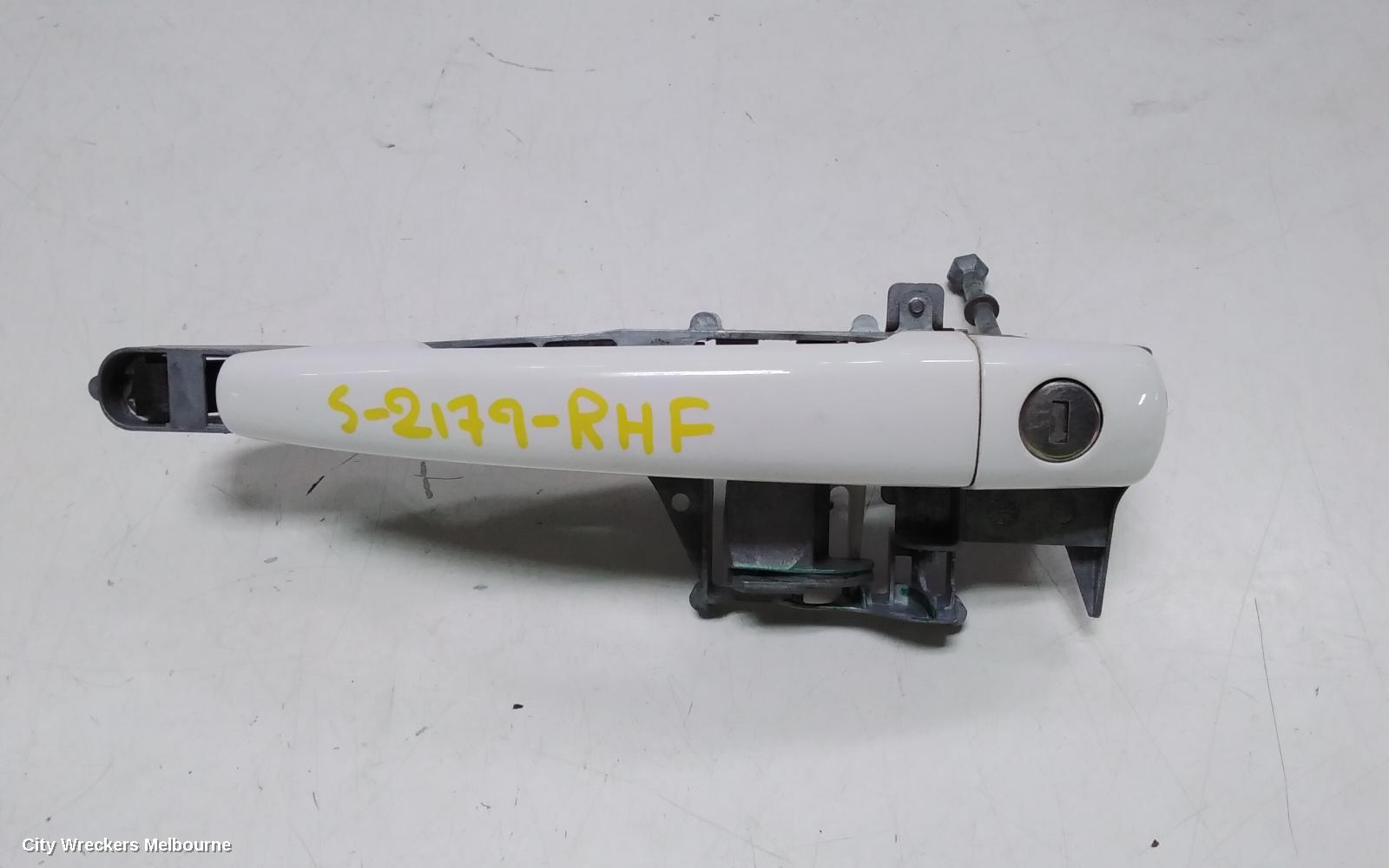 PEUGEOT 308 DOOR HANDLE, OUTER, RH FRONT, T7, HATCH/WAGON, 09/2007 - 12/2013 - Image 2