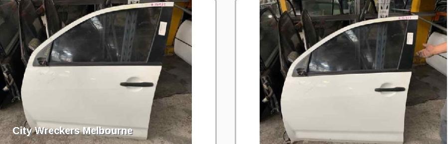 MITSUBISHI OUTLANDER LEFT FRONT DOOR, ZG, 11/2006 - 09/2009 - Image 1