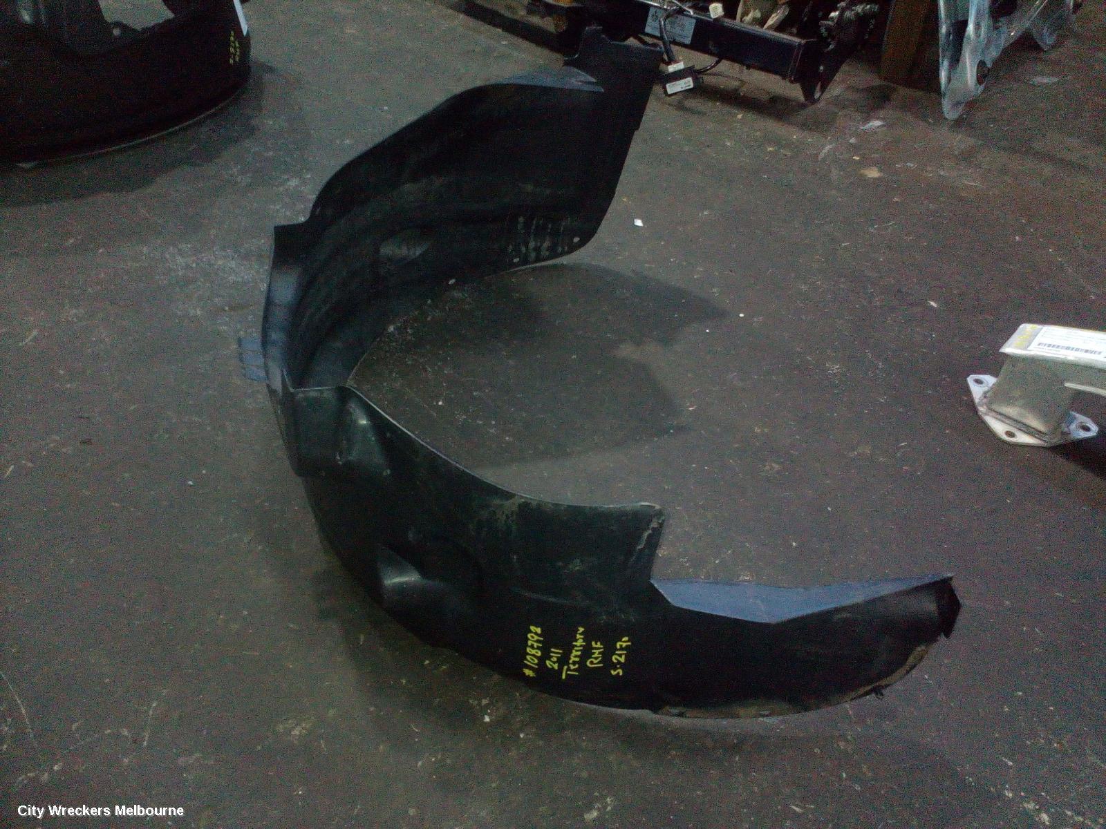 FORD TERRITORY LEFT GUARD LINER, SZ MKI-MKII, 04/2011 - 12/2016 - Image 3
