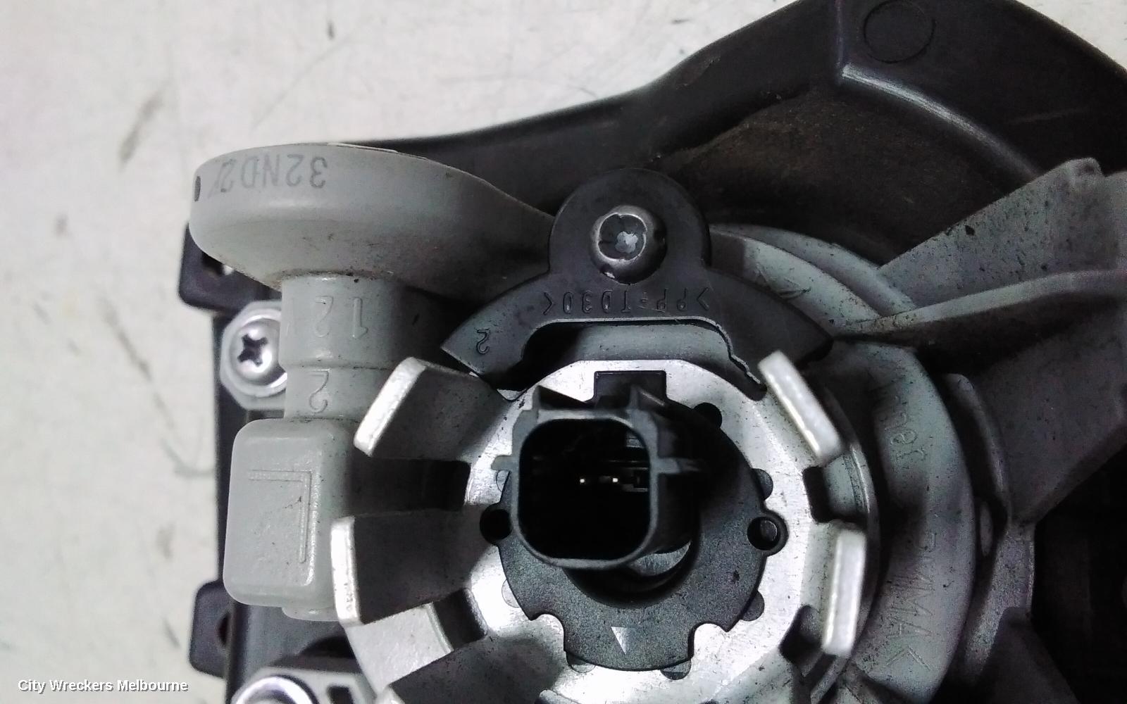 TOYOTA COROLLA CROSS LEFT INDICATOR/FOG/SIDE, XG10, BUMPER FOGLAMP, LED TYPE, 01/2022 ONWARDS - Image 3