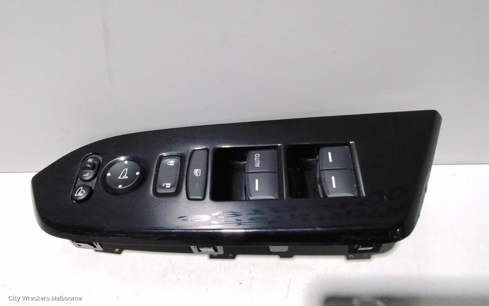 HONDA CRV PWR DR WIND SWITCH, RH FRONT (MASTER SWITCH), W/ AUTO DOWN ON RHF ONLY, RW, 05/2017 - 08/2023 - Image 2