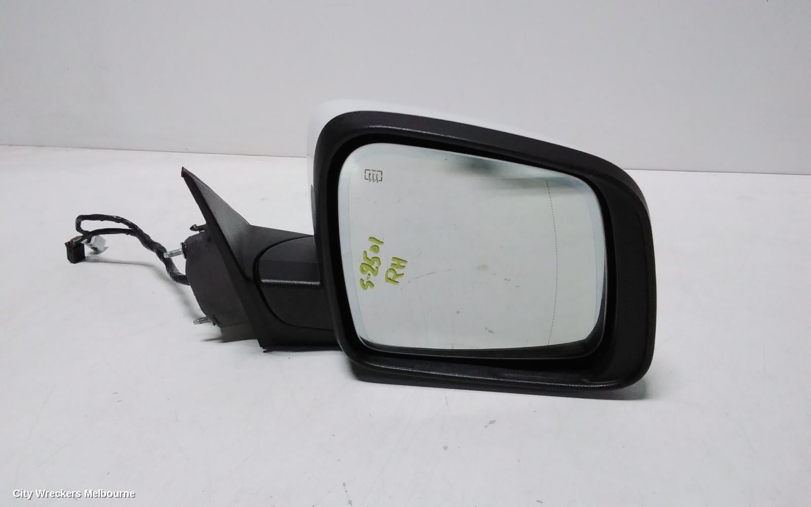 JEEP GRANDCHEROKEE RIGHT DOOR MIRROR, NON MEMORY, NON AUTO DIM, NON BLIND SPOT, NON PUDDLE, COLOUR CODED, WK, 04/2013 - 12/2016 - Image 2