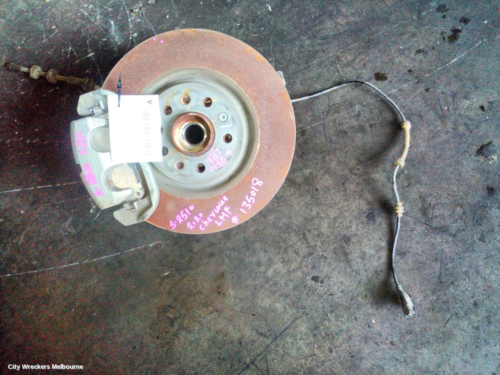 JEEP CHEROKEE LEFT FRONT HUB ASSEMBLY, KL, TRAILHAWK TYPE, 4WD, 04/2018 - 11/2022 - Image 2