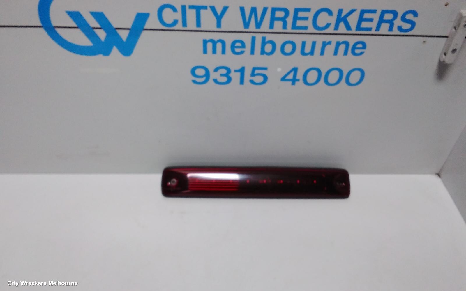 HOLDEN COLORADO HIGH LEVEL STOPLIGHT, SPORTS BAR MOUNTED, UTE, RG, 06/2012 - 12/2020 - Image 1
