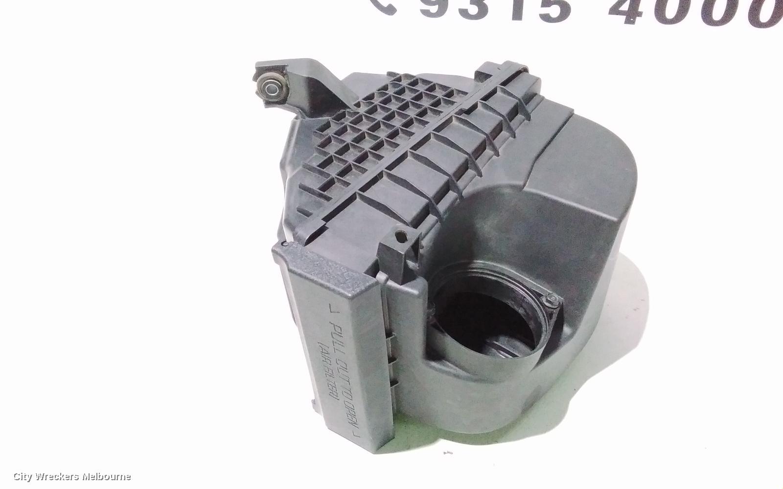 HYUNDAI SANTA FE AIR CLEANER/BOX, AIR CLEANER, TM, 2.2, DIESEL, 03/2018 ONWARDS - Image 3