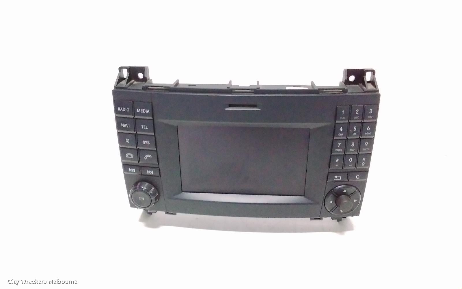 MERCEDES VITO RADIO/CD/DVD/SAT/TV, 447, HEAD UNIT, W/ DISPLAY UNIT, 5.8IN, W/ NUMBER PAD & SAT NAV TYPE, 03/2015 - 10/2020 - Image 1