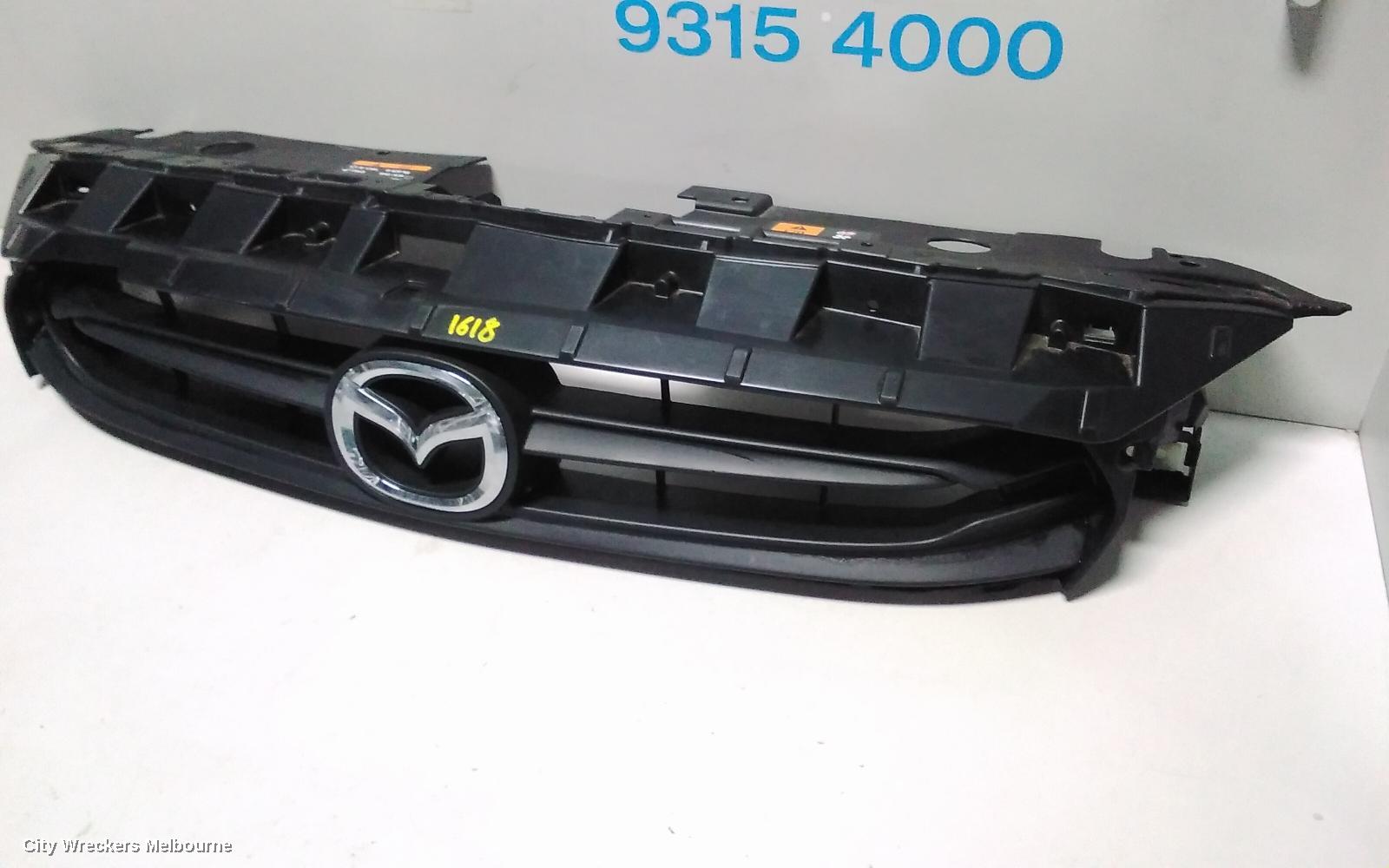 MAZDA 2 GRILLE, RADIATOR GRILLE, DJ, GENKI, UPPER-COLOUR CODED, 09/2014 - 10/2019 - Image 3