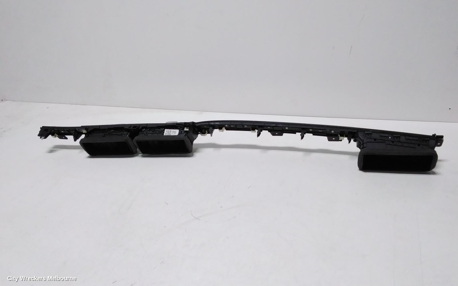 KIA CARNIVAL/GRAND CARNIVAL, KA4, 10/2020 ONWARDS, CENTRE AIRVENT WITH LEFT AIRVENT  : 117843 - Image 3