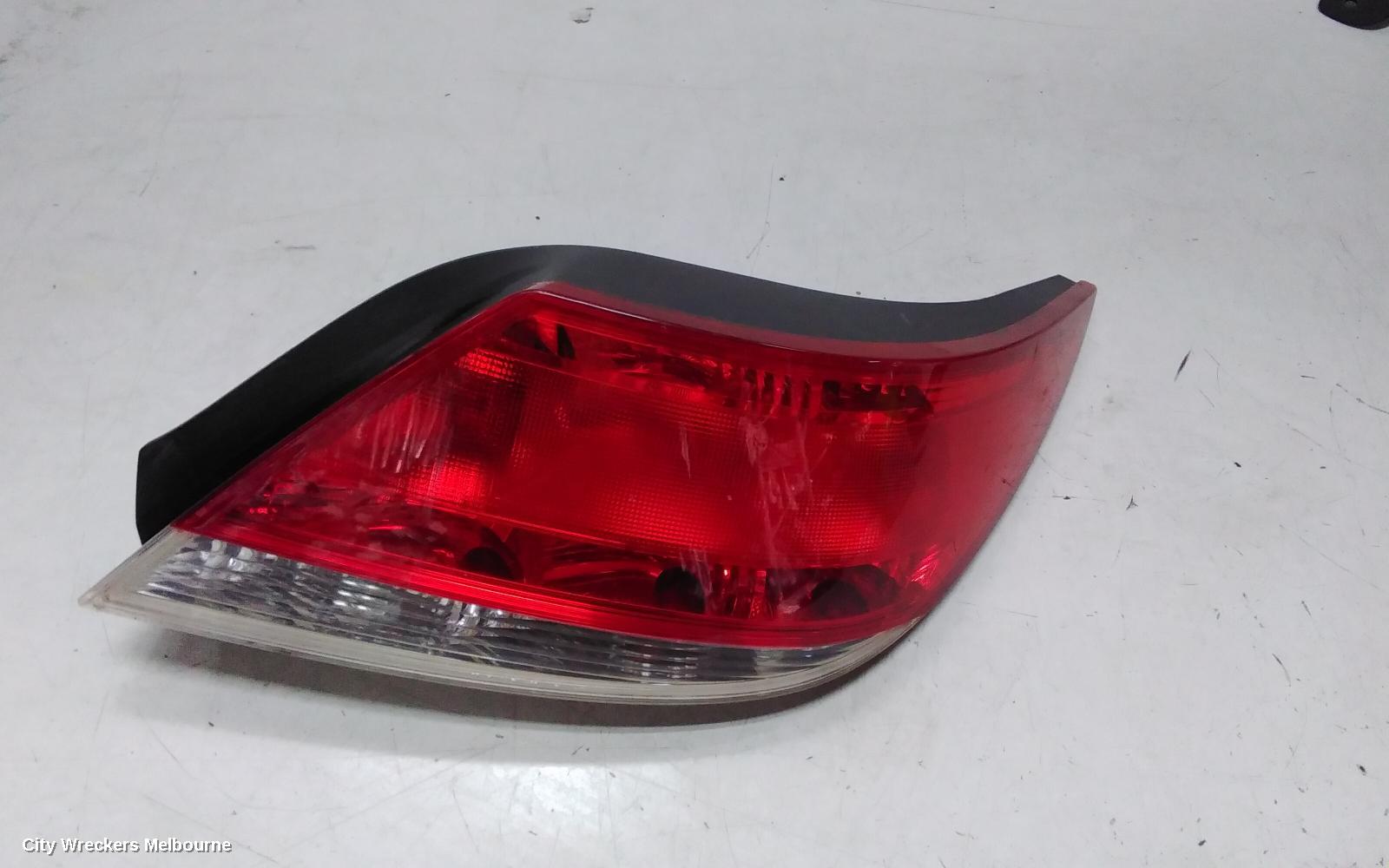 HOLDEN ASTRA RIGHT TAILLIGHT, AH, CABRIO, 11/2006 - 08/2009 - Image 3