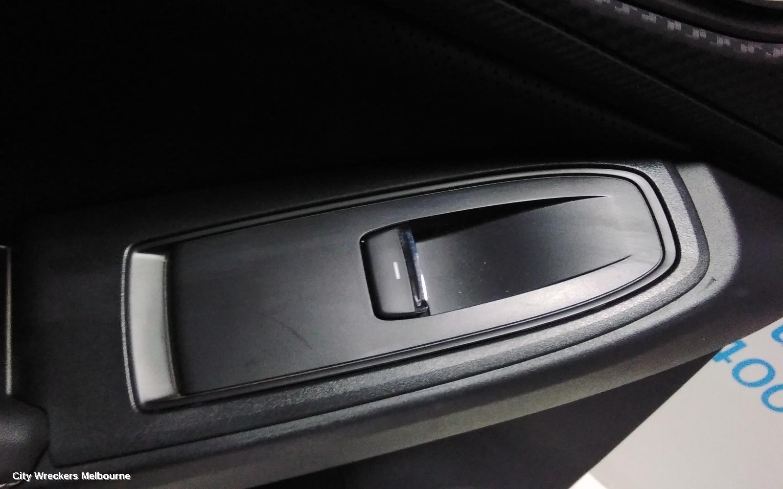 SUBARU IMPREZA DOOR TRIM, LH REAR, G5, LEATHER, 11/2016 ONWARDS - Image 3