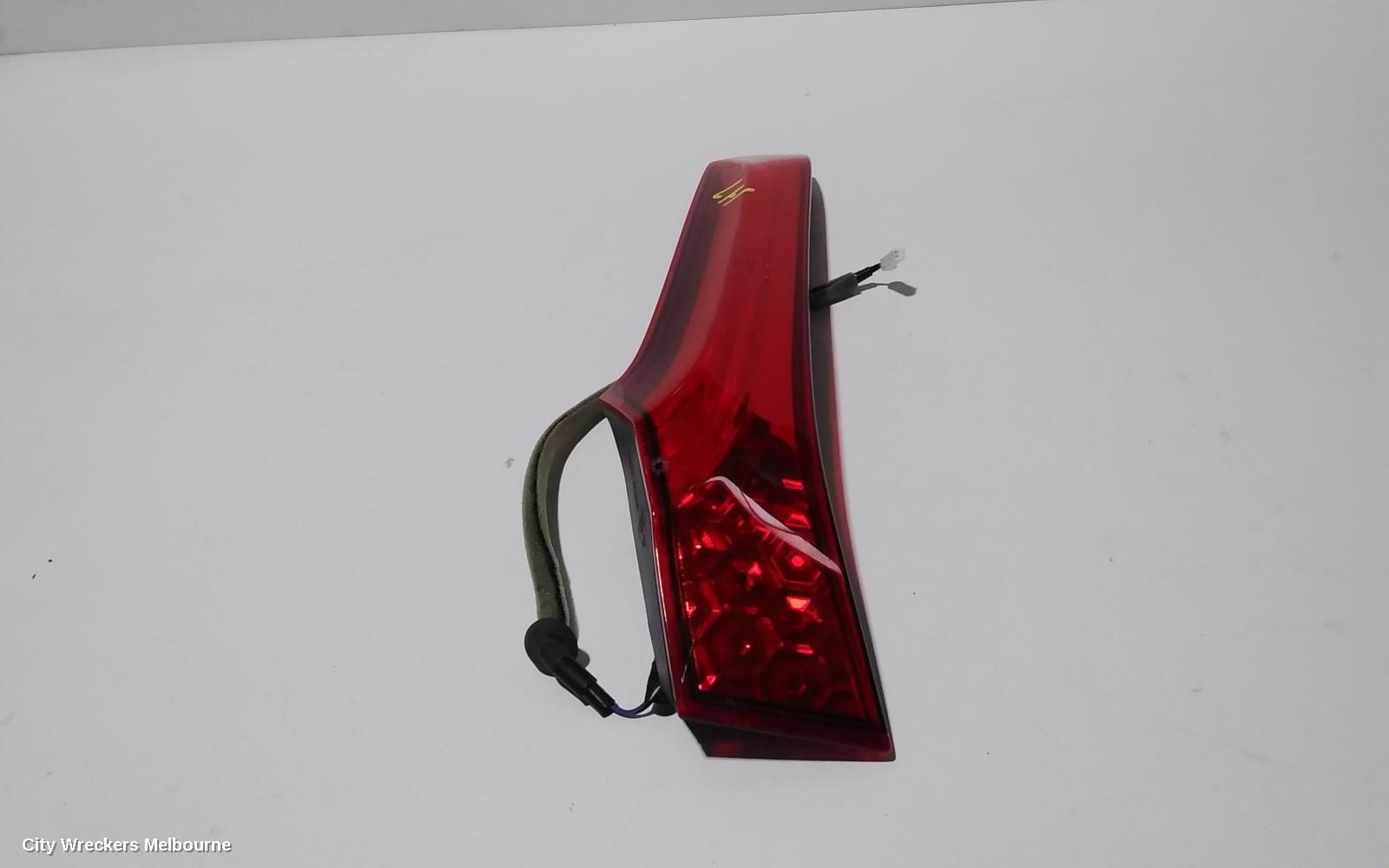 HONDA JAZZ REAR GARNISH, TAILGATE LAMP (LH SIDE), GK/GF, 07/2014 - 12/2020 - Image 2