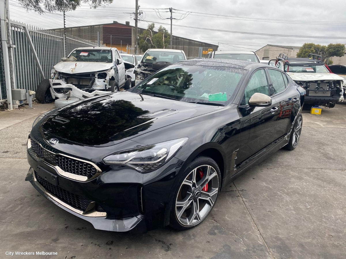 KIA STINGER LEFT FRONT DOOR, CK, 06/2017 ONWARDS - Image 3