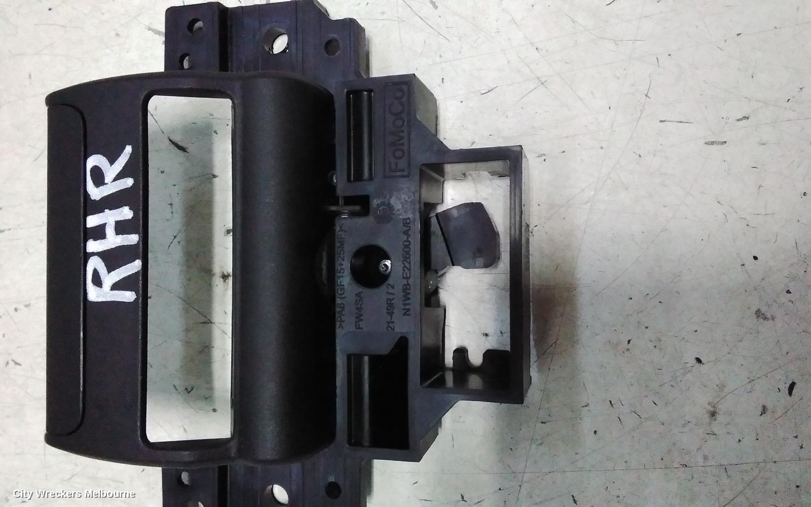 FORD RANGER DOOR HANDLE, RA, RH REAR, INNER, DUAL CAB, 05/2022 ONWARDS - Image 2