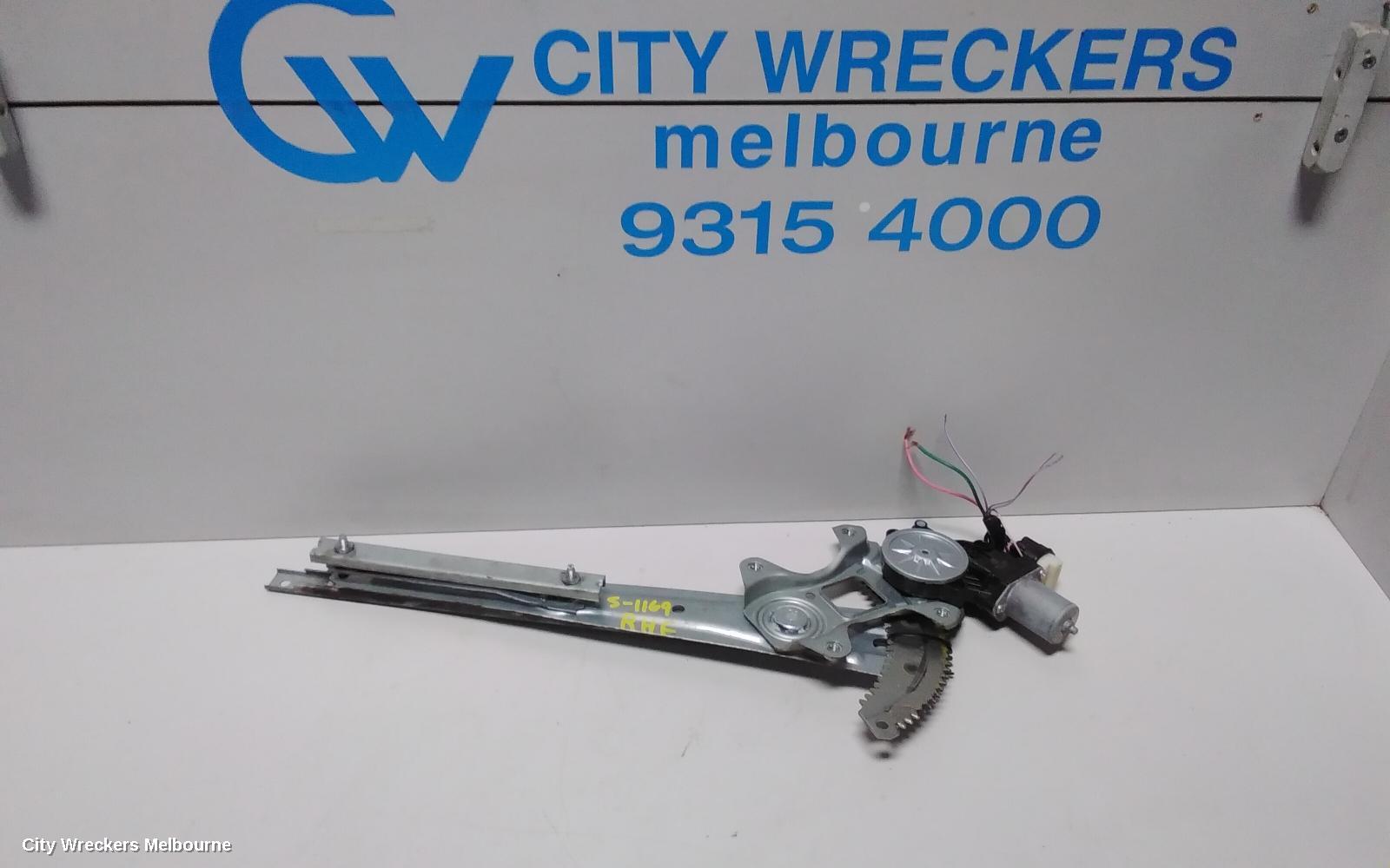 MITSUBISHI ECLIPSE CROSS RIGHT FRONT WINDOW REG/MOTOR, YA-YB, DOOR REG ASSY (REG AND MOTOR), 11/2017 ONWARDS - Image 1