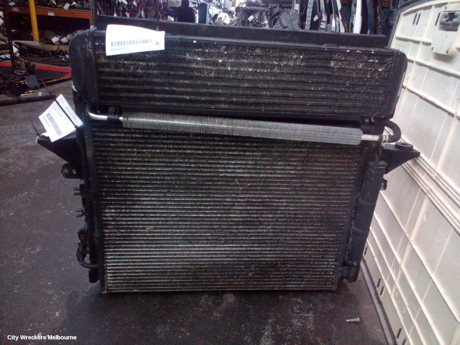 LAND ROVER RANGEROVER SPORT A/C CONDENSER, L320, 08/2005 - 12/2013 - Image 2