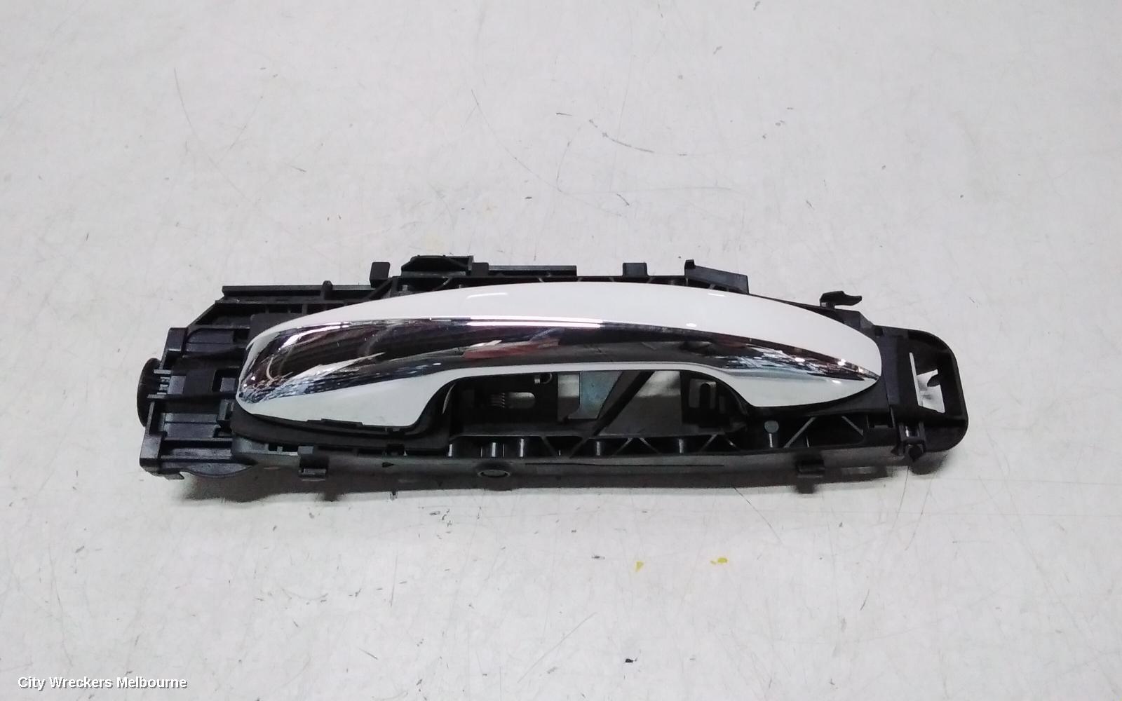 MERCEDES GLE CLASS DOOR HANDLE, C292/W166 06/2015 - 04/2019 - Image 1