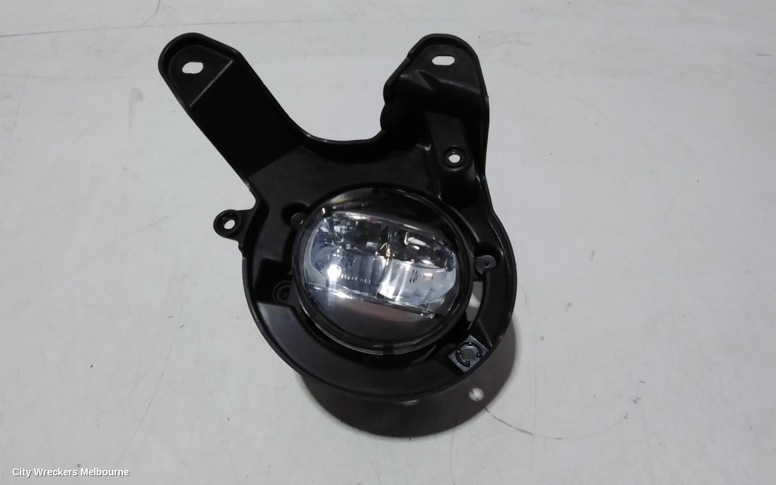 TOYOTA C-HR LEFT INDICATOR/FOG/SIDE, BUMPER FOGLAMP, GEN 1, 12/2016 - 09/2019 - Image 2