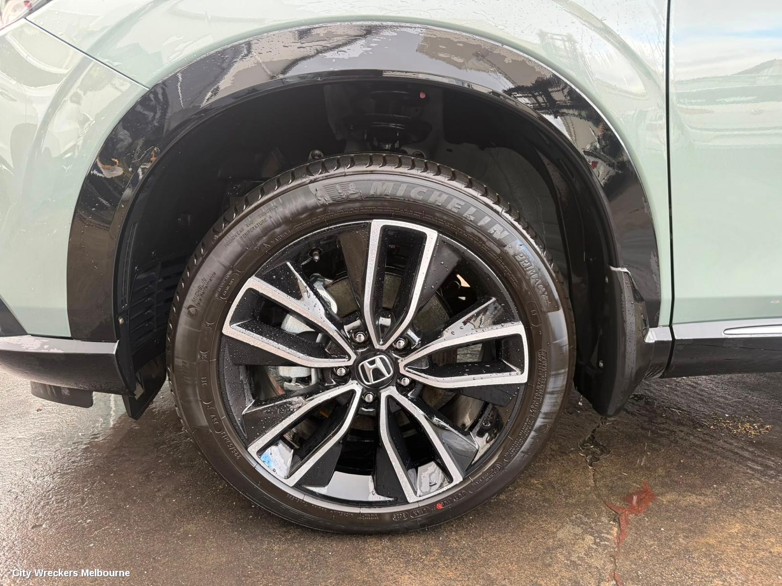 HONDA HRV WHEEL MAG, FACTORY, 18X7.5IN, 5 V SPOKE, RV, 12/2021 ONWARDS - Image 1