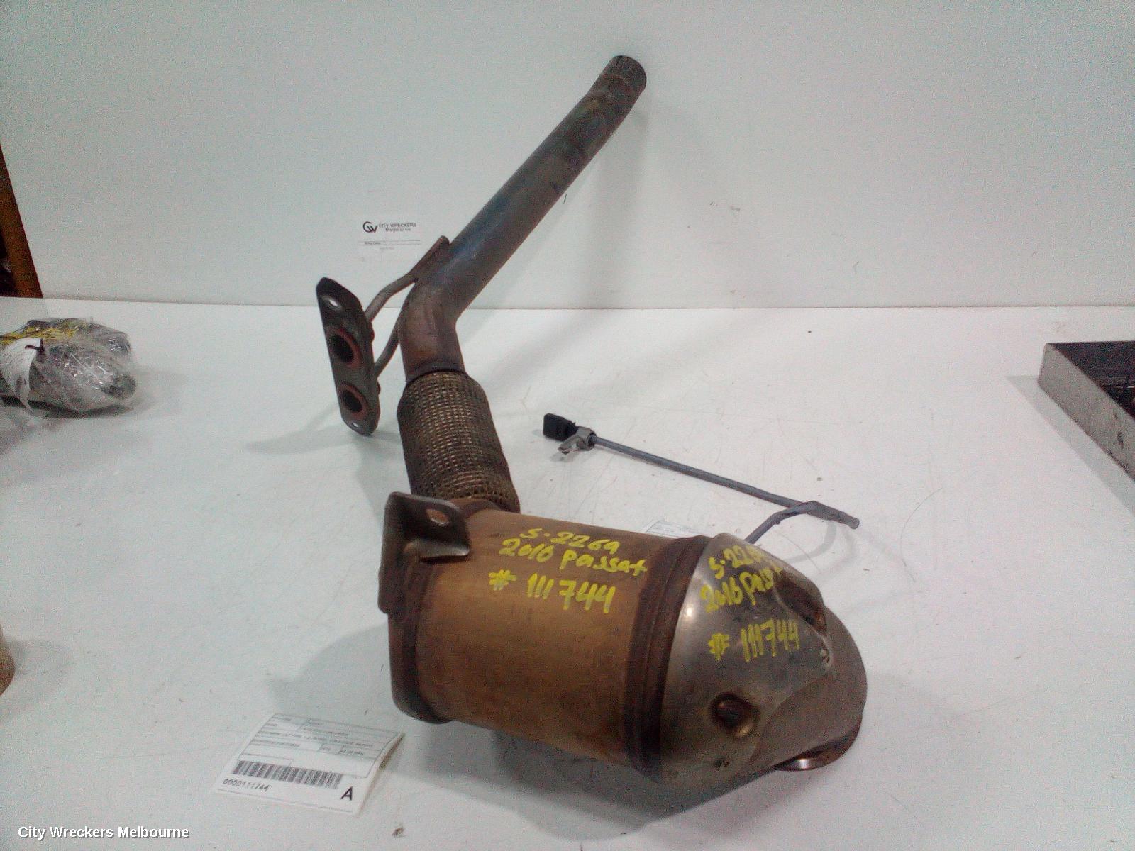 VOLKSWAGEN PASSAT CATALYTIC CONVERTER, DOWNPIPE-CAT TYPE, 1.8, PETROL, CJSA CODE, B8/MK7, 06/2015 - 10/2019 - Image 1