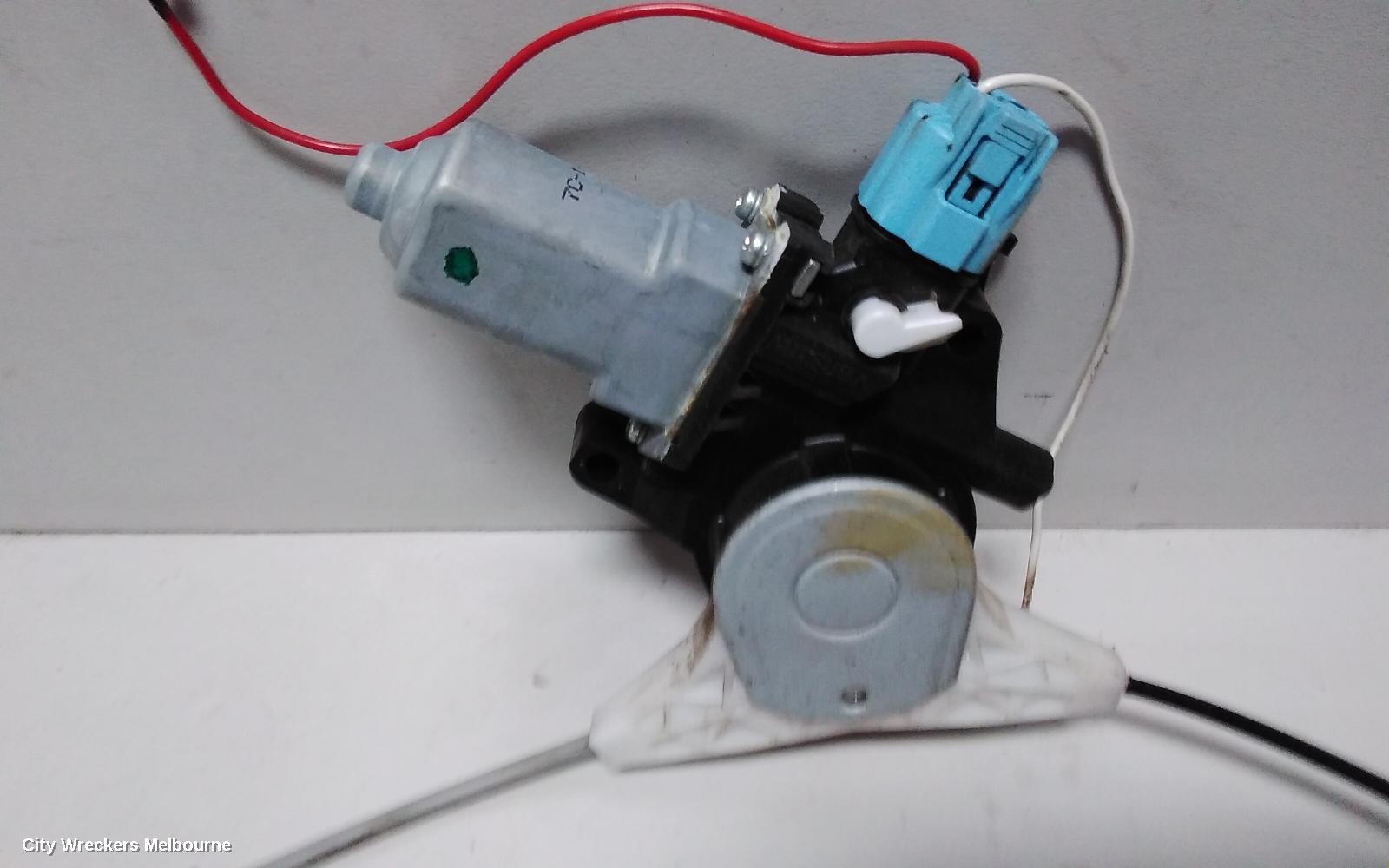 SUBARU FORESTER RR WINDOW REGULATOR - Image 2