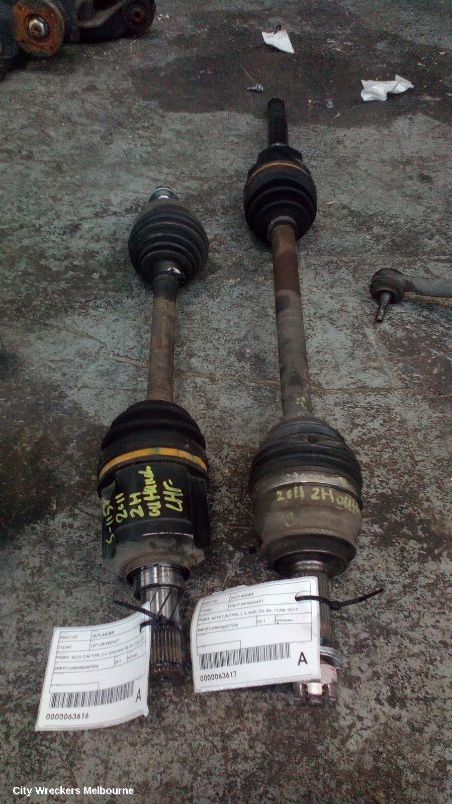 MITSUBISHI OUTLANDER LEFT DRIVESHAFT, FRONT, AUTO T/M TYPE, 2.4, 2WD/4WD, ZG-ZH, 11/2006 - 10/2012 - Image 2