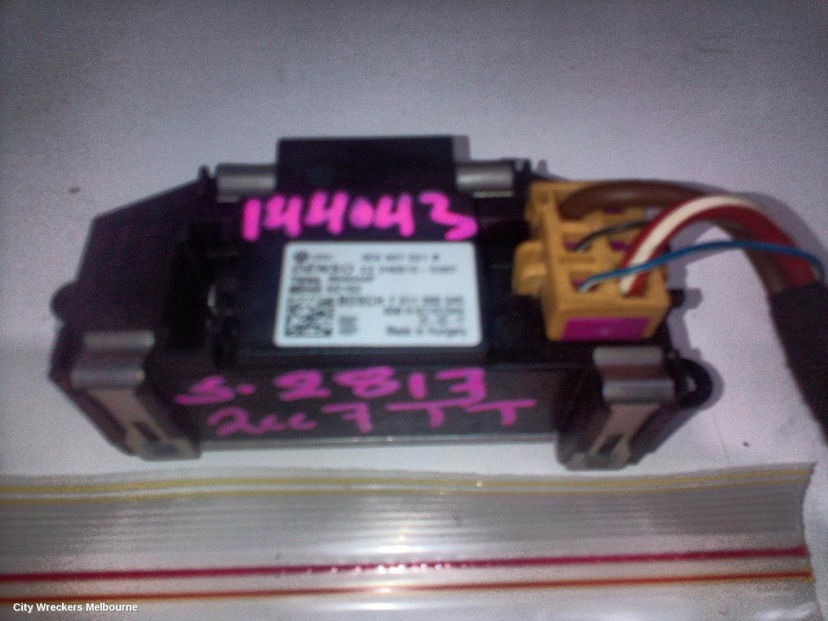 AUDI TT FAN SPEED RESISTOR - Image 3