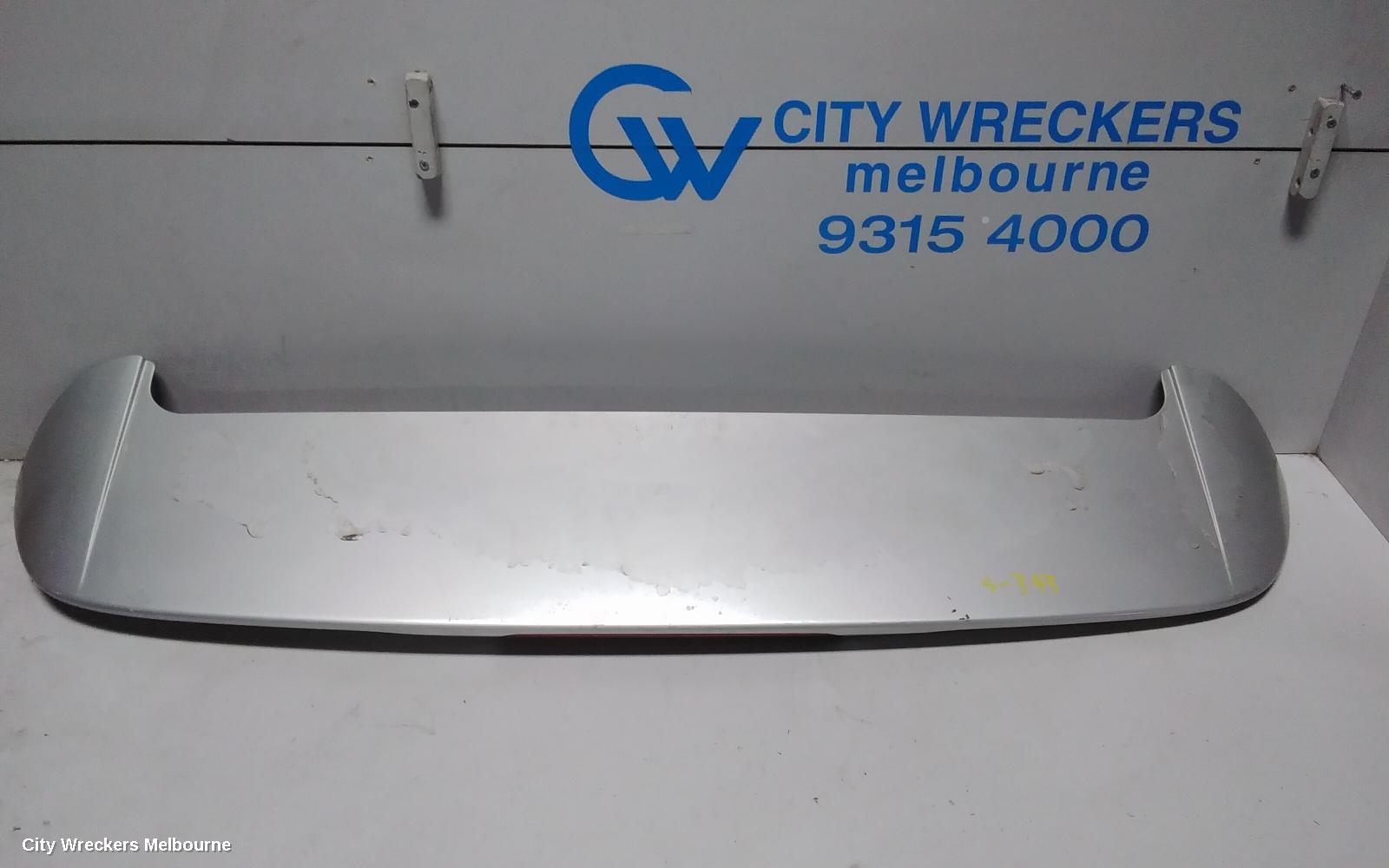 TOYOTA TARAGO REAR SPOILER, ACR30, (TAILGATE), 06/2000 - 02/2006 - Image 2