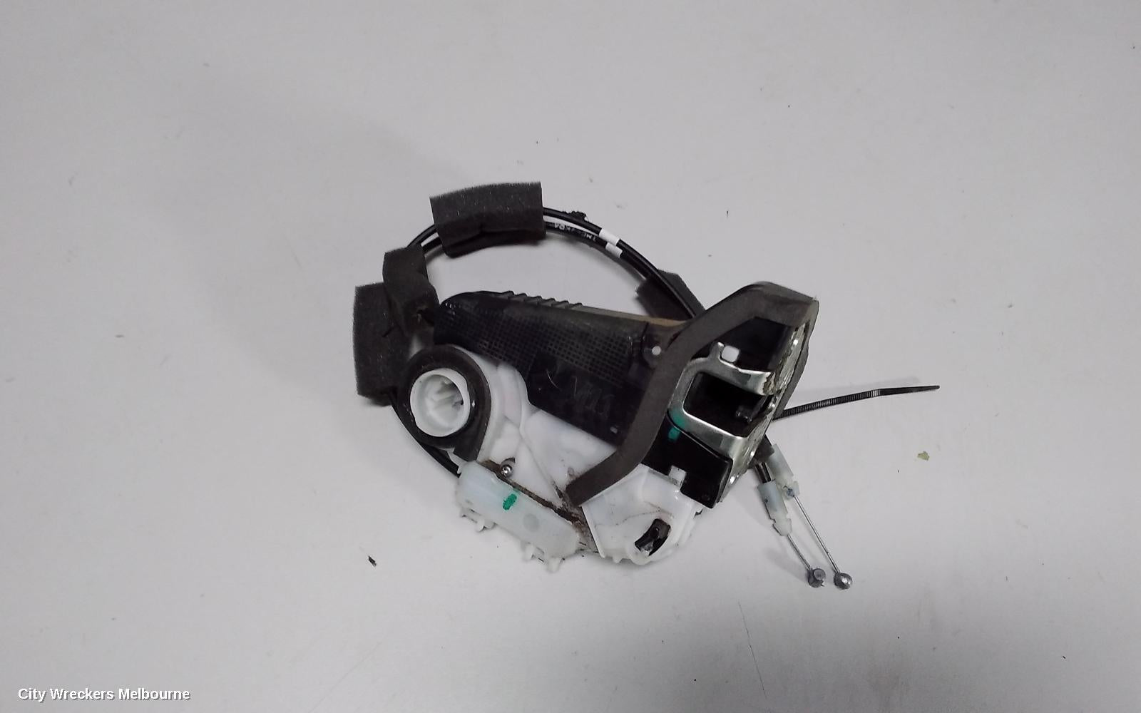 HONDA CRV DOOR/BOOT/GATE LOCK, RIGHT REAR DOOR LOCK, RW, 05/2017 ONWARDS - Image 2