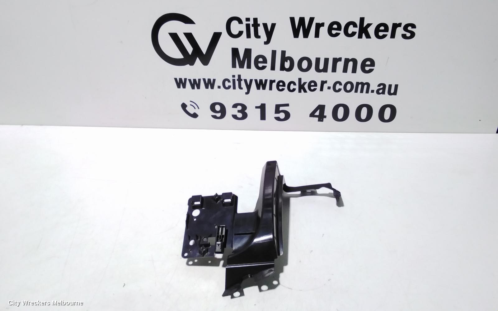 LAND ROVER RANGEROVER EVOQUE, L538, 11/2011 - 01/2019, RHR BAR BRAKET: 103843 - Image 2