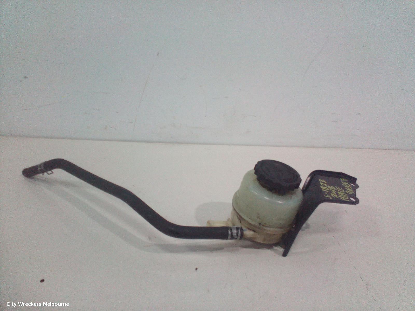 TOYOTA HIACE, TRH/KDH 03/2005 - 04/2019, POWER STEERING BOTTLE: 96557 - Image 2