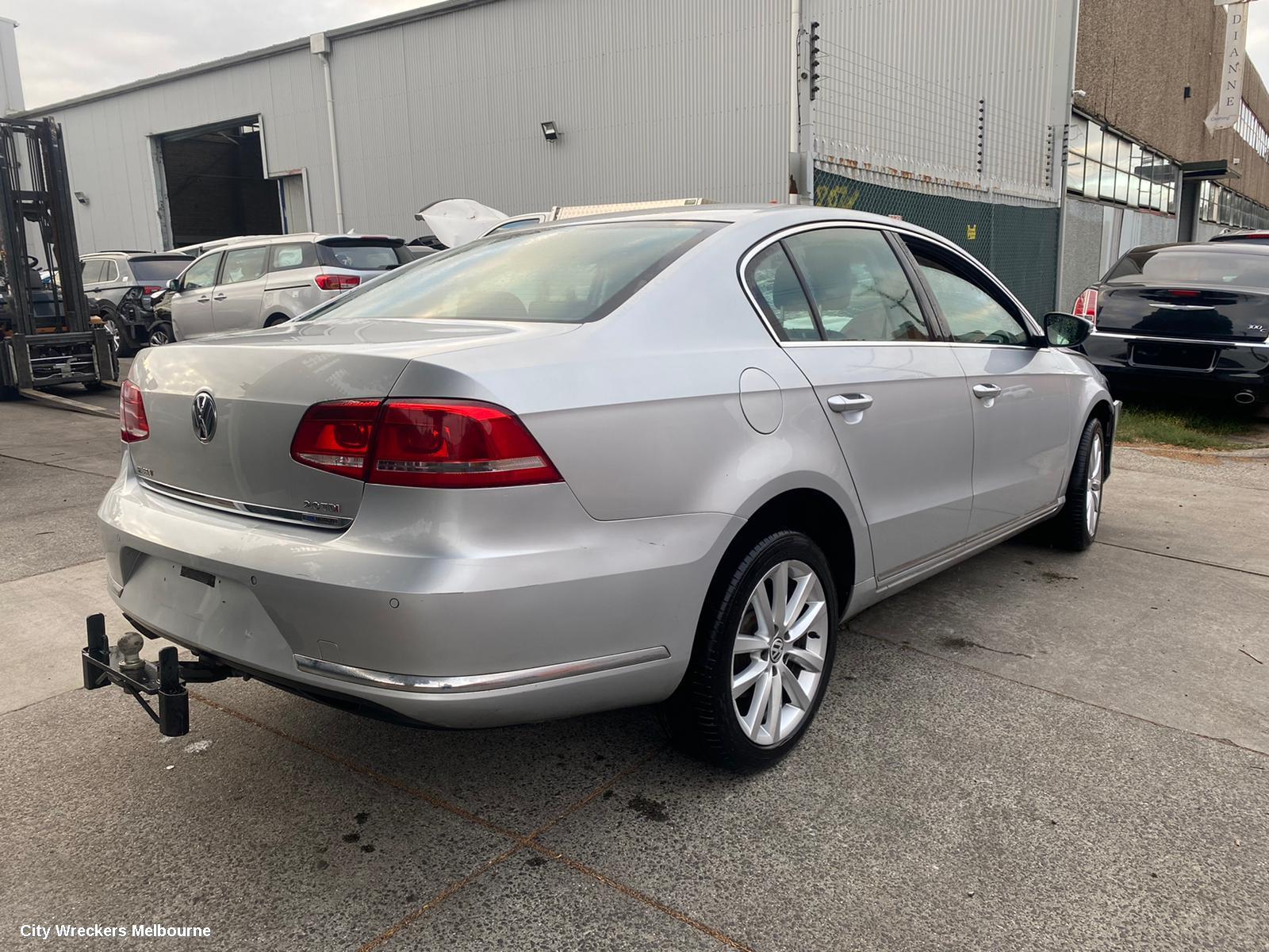 VOLKSWAGEN PASSAT TRANS/GEARBOX, AUTO, FWD, DIESEL, 2.0, 3C/MK6 B6-B7, NLN CODE, 08/2007 - 07/2013 - Image 2