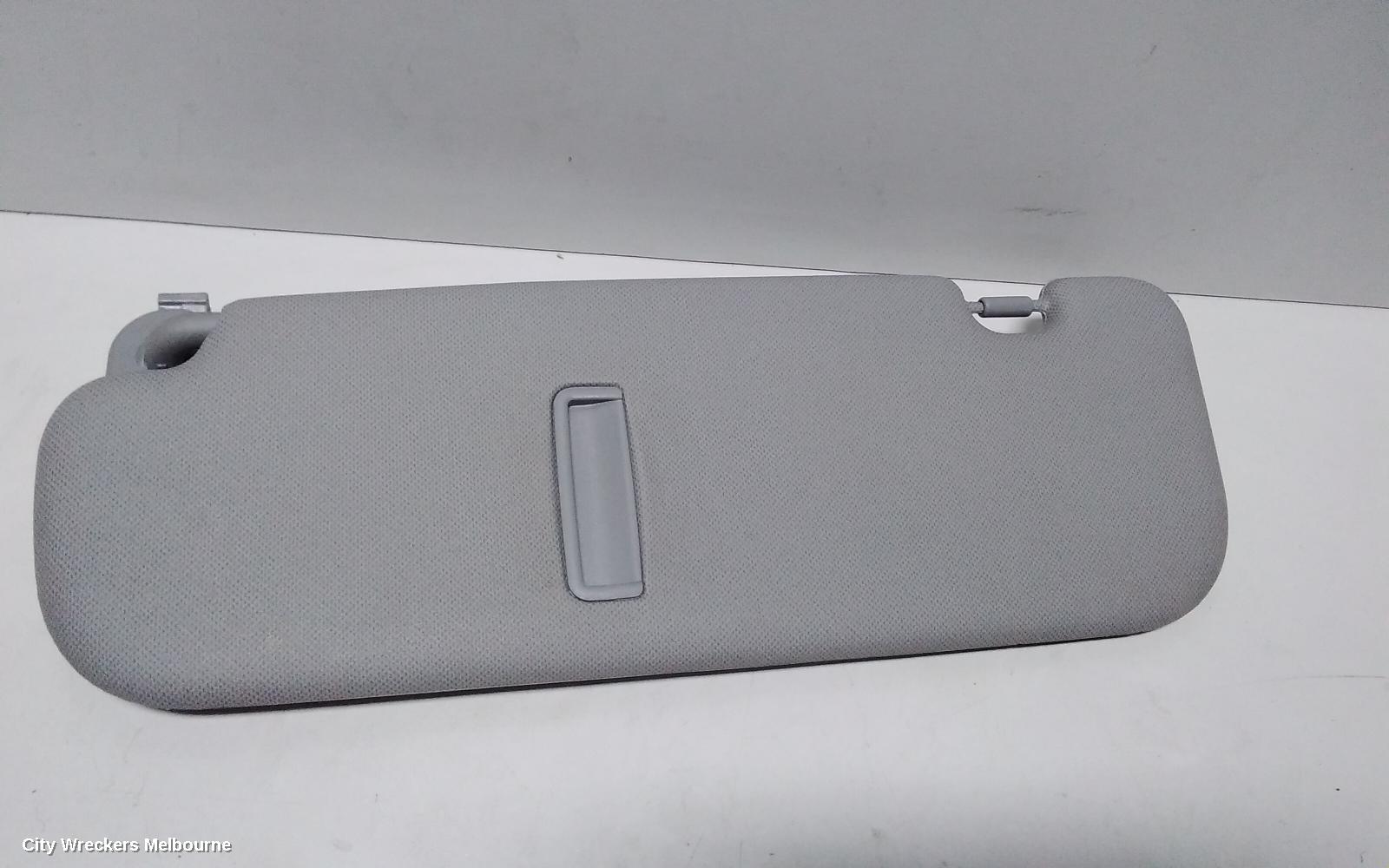 HYUNDAI VELOSTER SUNVISOR, FS, RH SIDE, GREY, W/ MIRROR & LAMP TYPE, 12/2011 - 02/2018 - Image 3