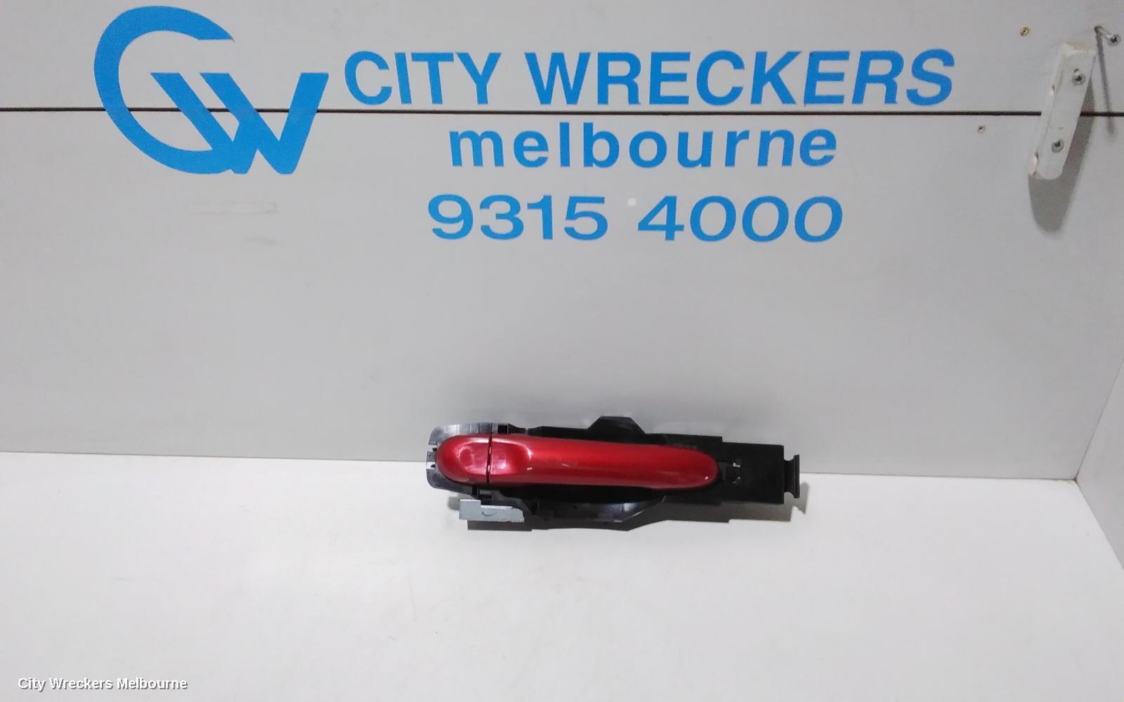 NISSAN JUKE DOOR HANDLE, OUTER, LH FRONT, F15, 06/2010 - 01/2015 - Image 1