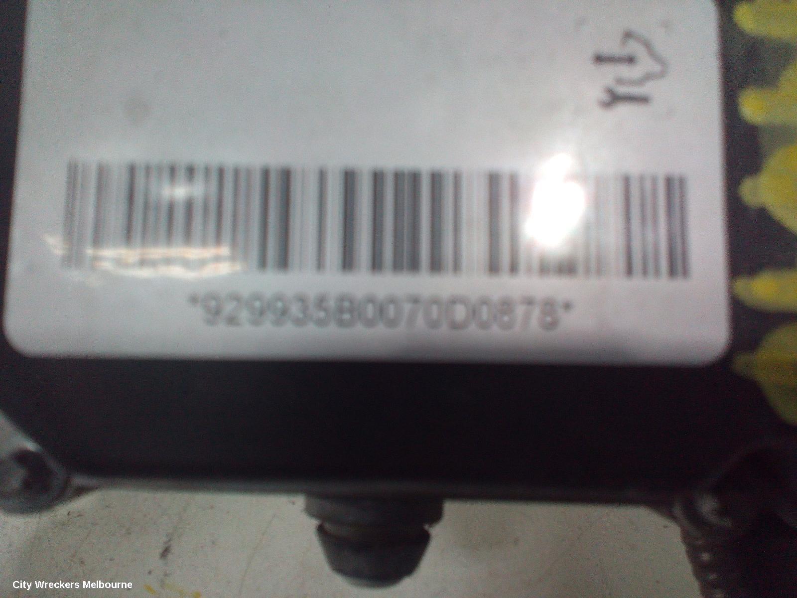 HOLDEN COMMODORE ABS PUMP/MODULATOR, VE, NON TRACTION CONTROL TYPE, 08/2006 - 04/2013 - Image 2