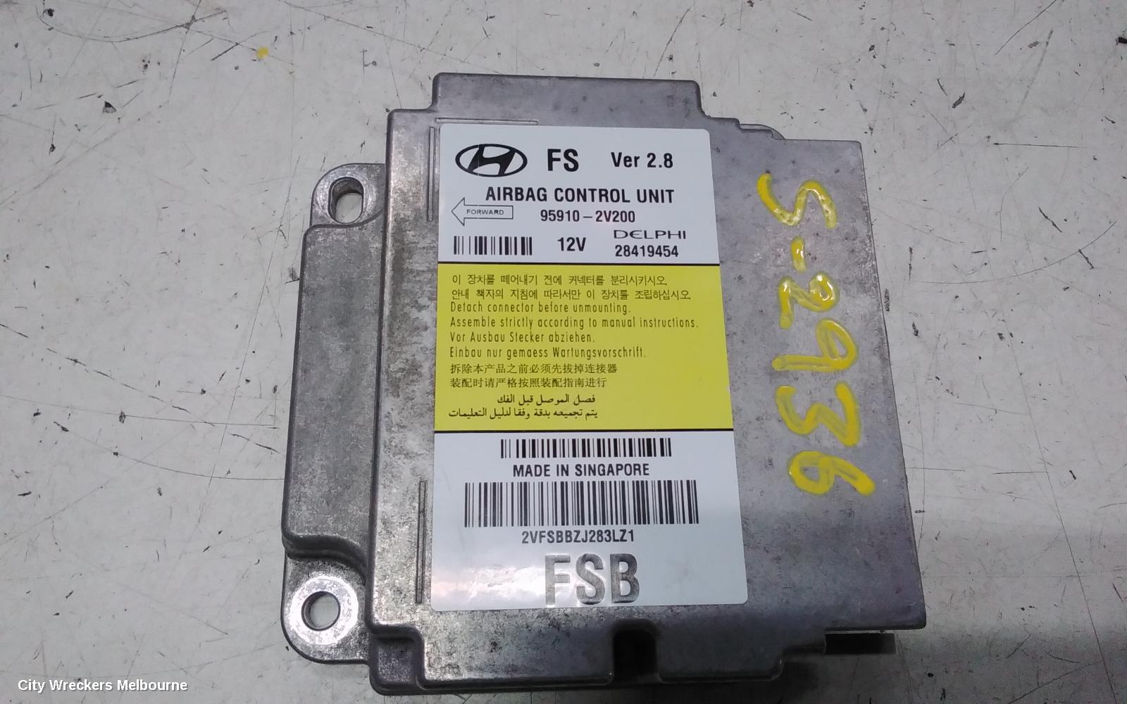 HYUNDAI VELOSTER AIRBAG MODULE/SENSOR, MODULE, FS, 10/2011 - 05/2014 - Image 2
