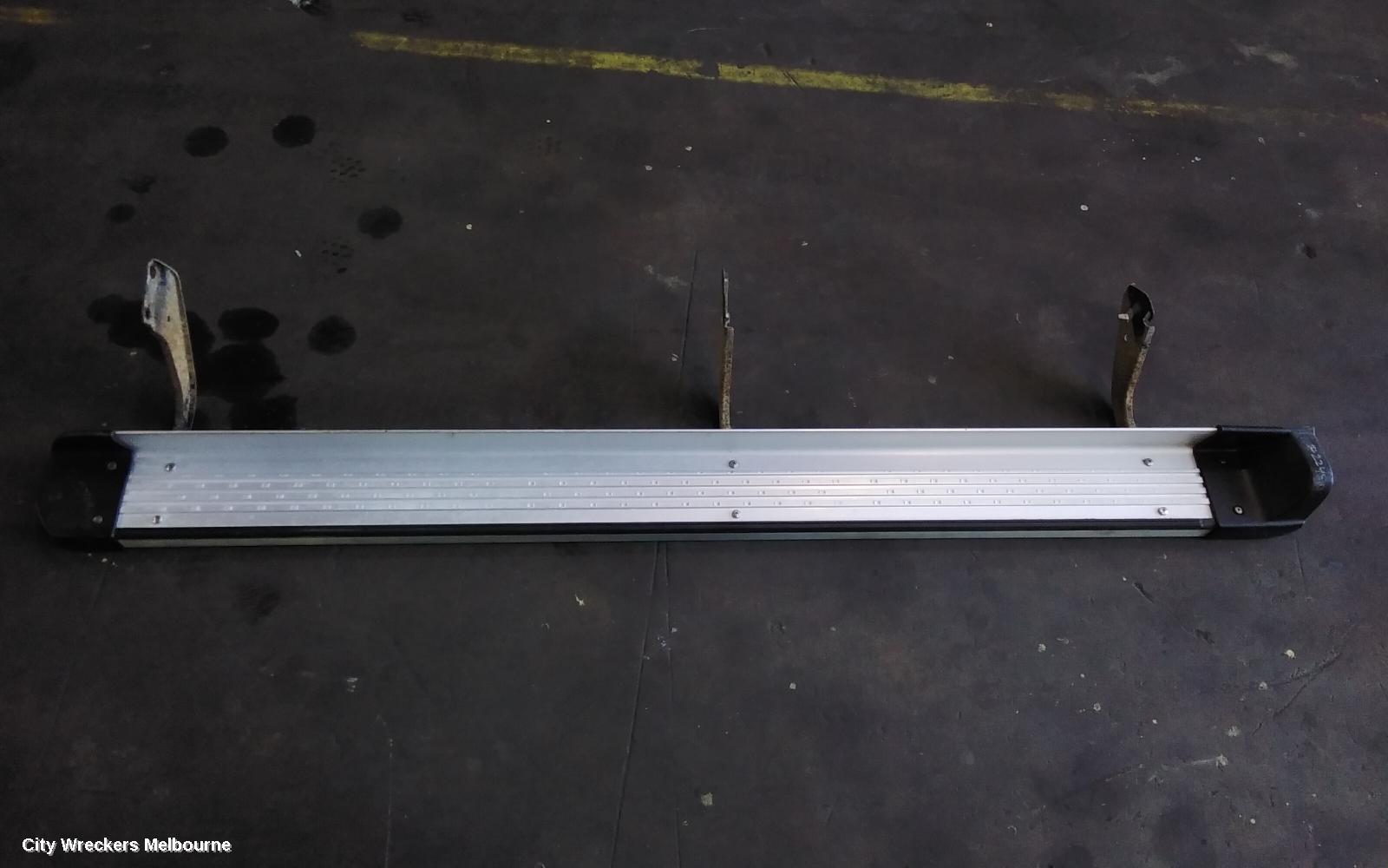 TOYOTA PRADO SIDE STEP/SKIRT, 95 SERIES, RH SIDE ONLY, GENUINE, 07/1996 - 01/2003 - Image 2