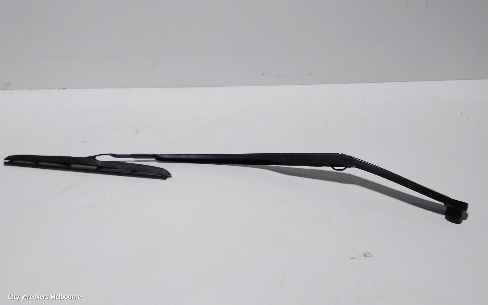 HYUNDAI SANTA FE WIPER ARM, FRONT (LH SIDE), TM, 03/2018 ONWARDS - Image 2