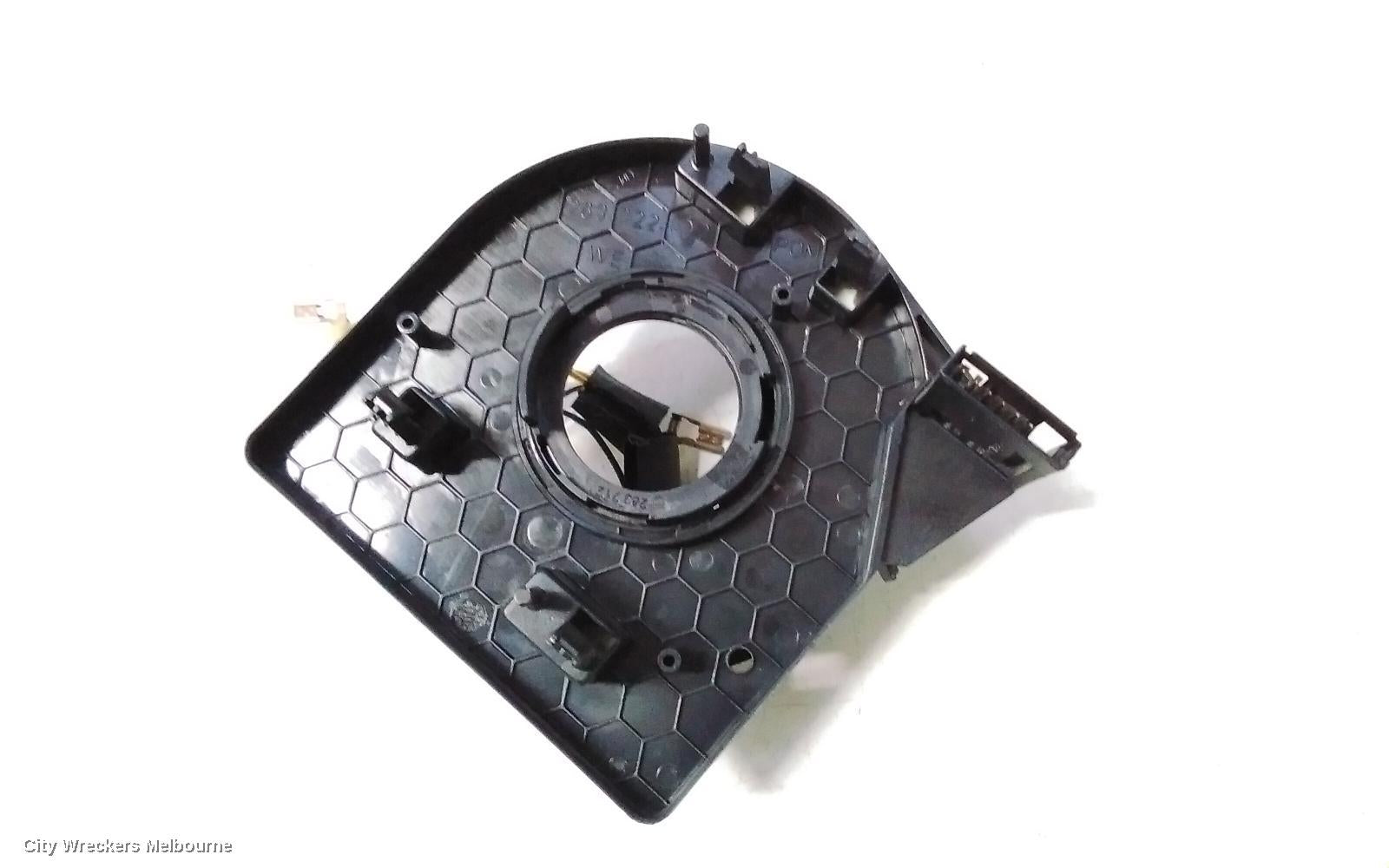 VOLKSWAGEN TRANSPORTER AIRBAG MODULE/SENSOR, CLOCKSPRING, NON ESP TYPE, T5, 08/2004 - 02/2010 - Image 3