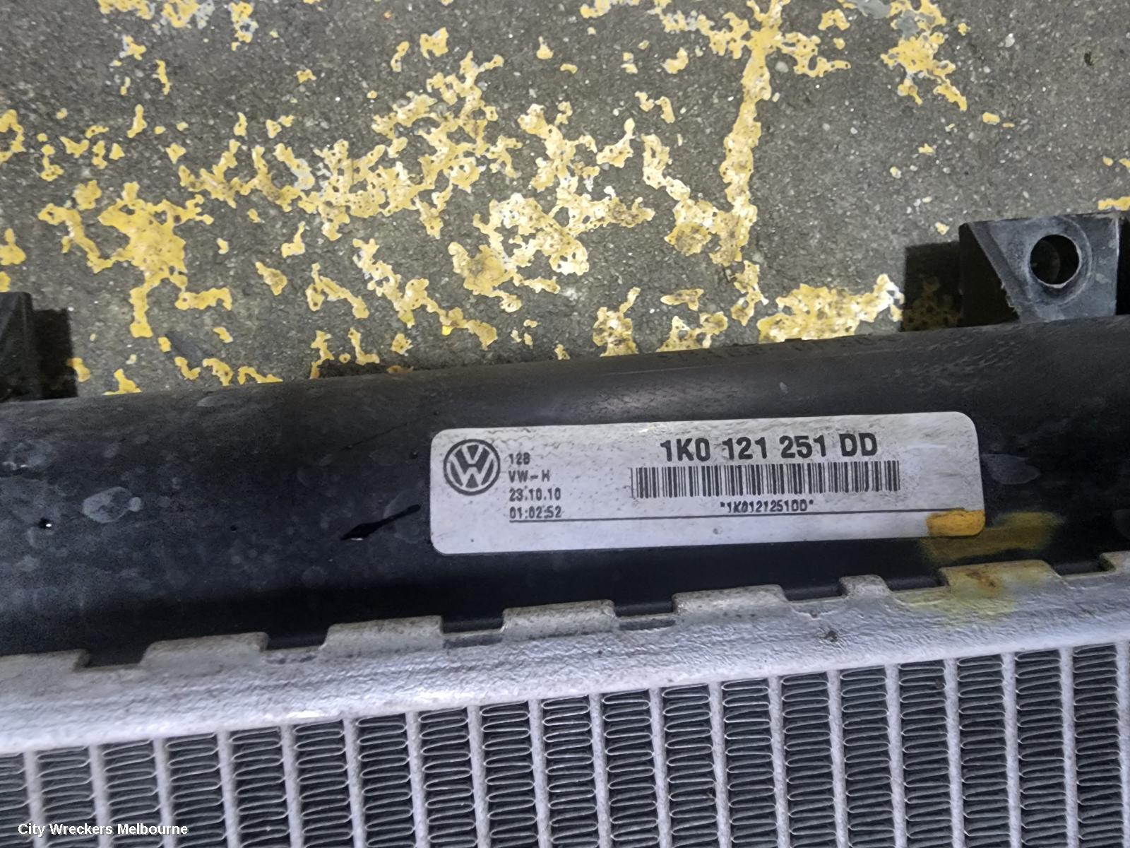 VOLKSWAGEN CADDY RADIATOR, AUTO, 1.6, TURBO DIESEL, 2K, 12/2010 - 11/2015 - Image 2