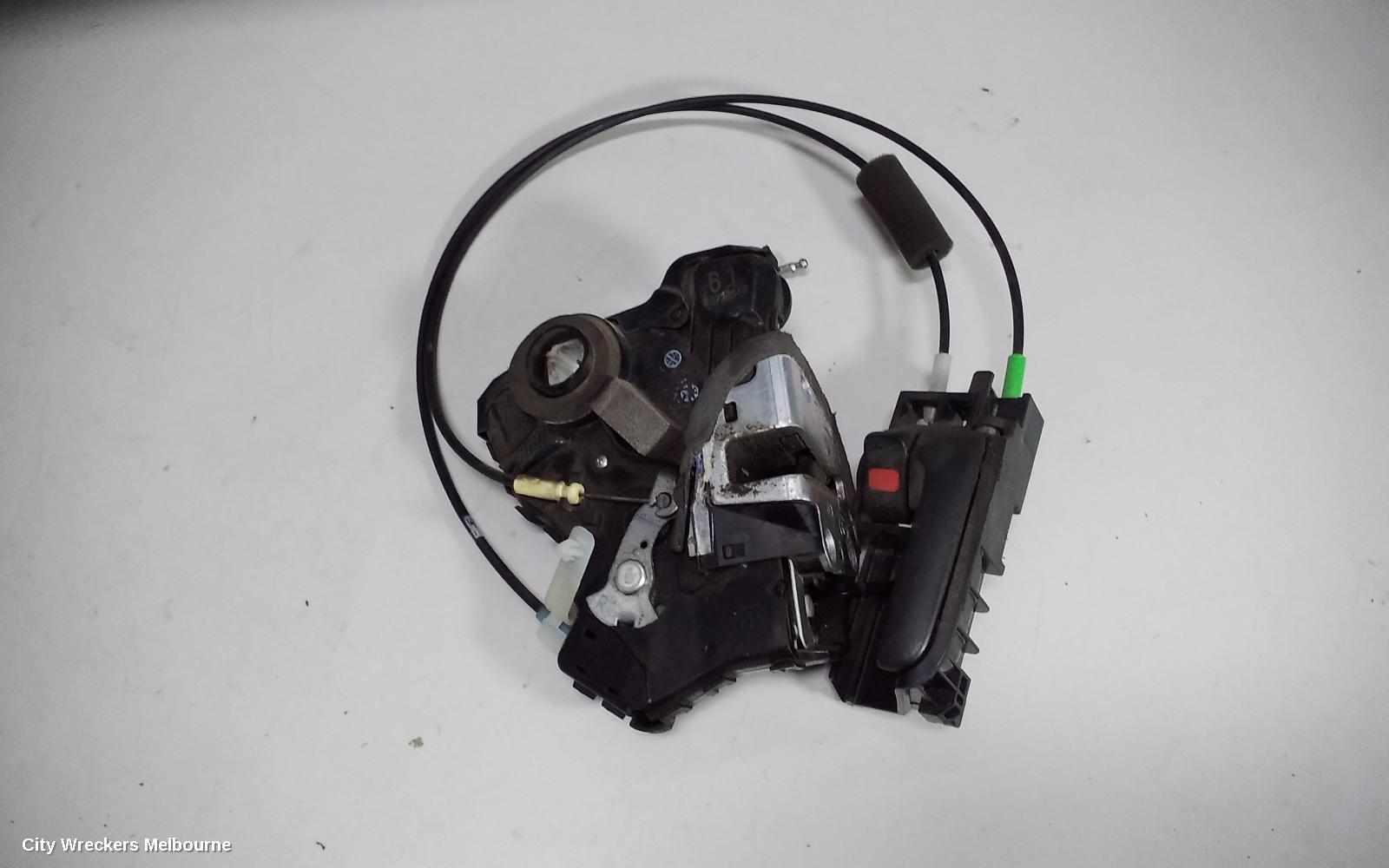 TOYOTA HIACE DOOR/BOOT/GATE LOCK, RIGHT FRONT DOOR LOCK, TRH/KDH, 03/2005 - 04/2019 - Image 2