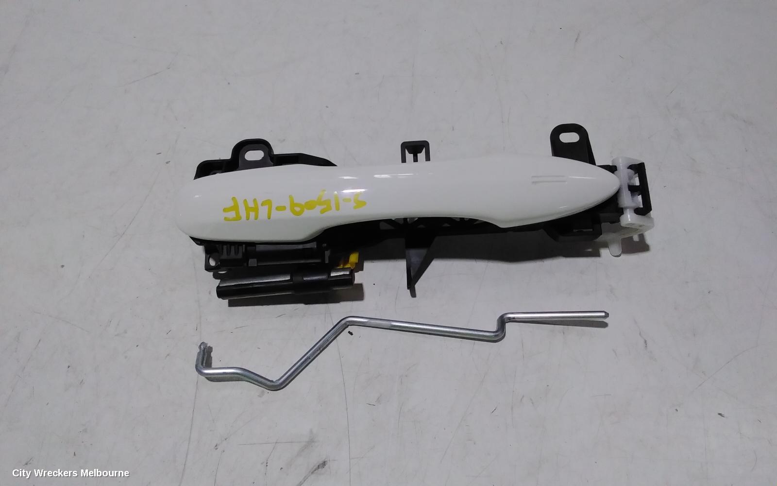 TOYOTA COROLLA DOOR HANDLE, OUTER, LH FRONT/REAR, E210, 07/2018 ONWARDS - Image 3