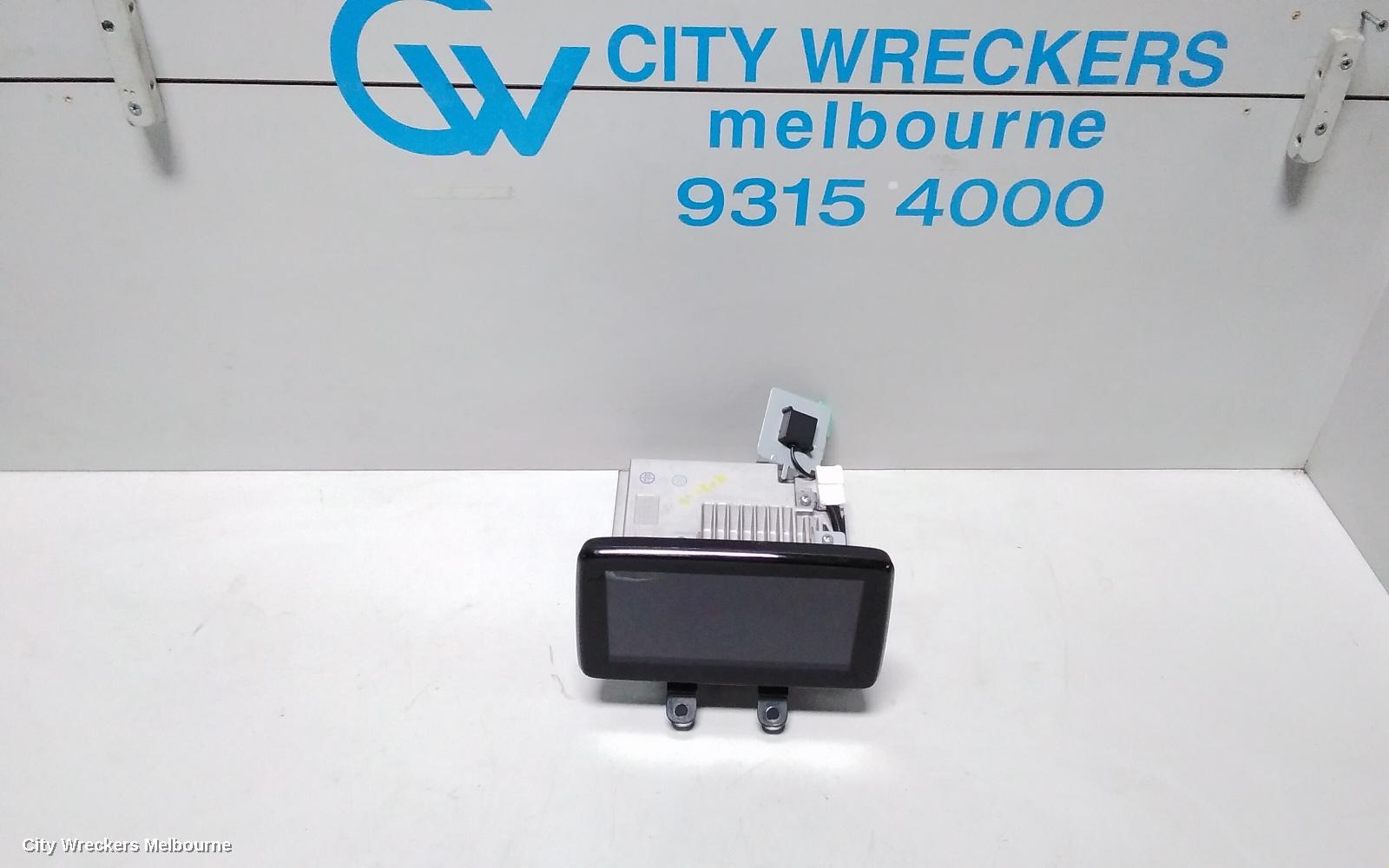 MAZDA CX3 RADIO/CD/DVD/SAT/TV, DISPLAY UNIT, DK, 03/2015 ONWARDS - Image 1