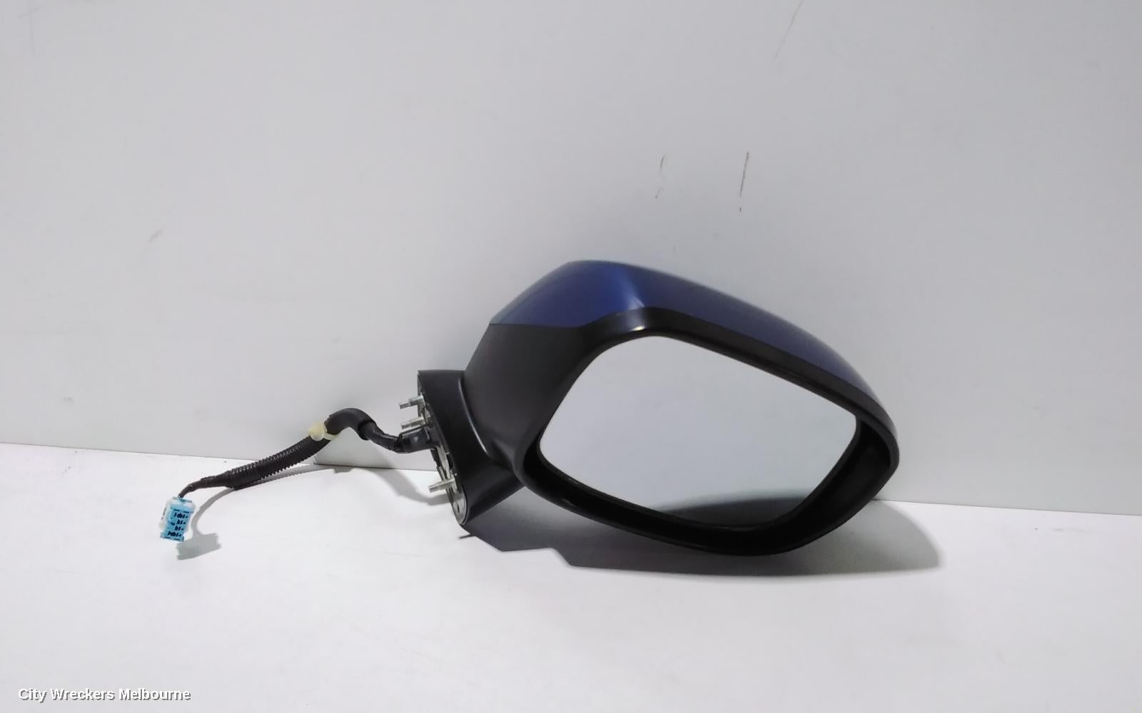 HONDA CIVIC RIGHT DOOR MIRROR, 9TH GEN, SEDAN (VIN MRHFB), MANUAL FOLD, W/ INDICATOR TYPE, 04/2014 - 04/2016 - Image 1