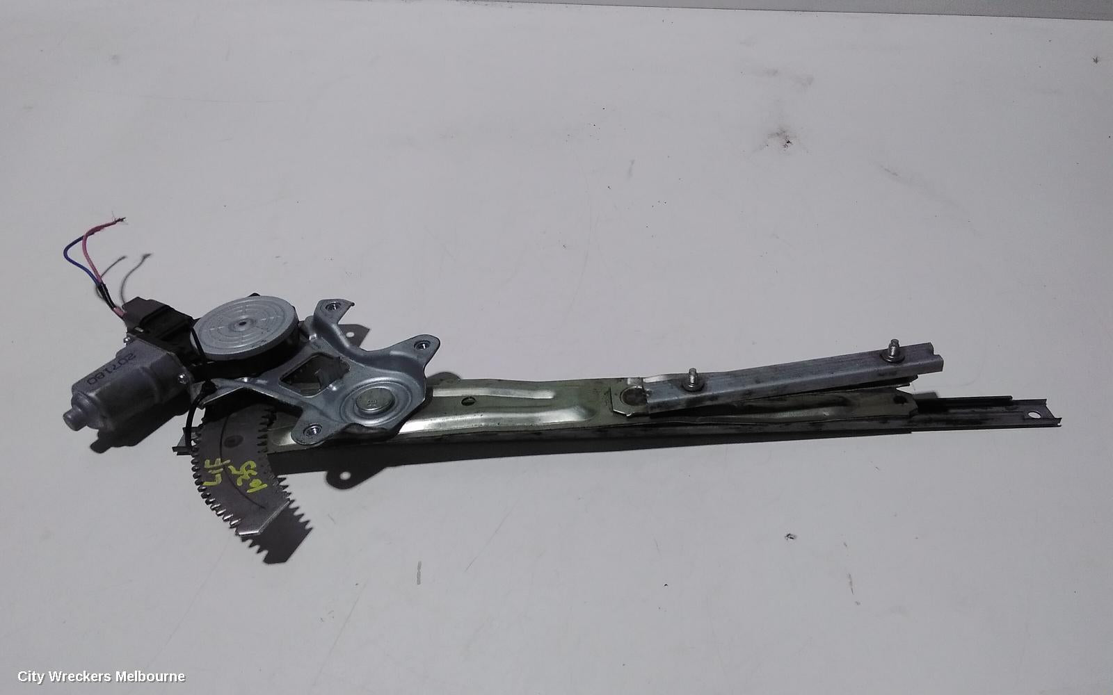 PEUGEOT 4008 LEFT FRONT WINDOW REG/MOTOR, 05/2012 - 12/2017 - Image 1