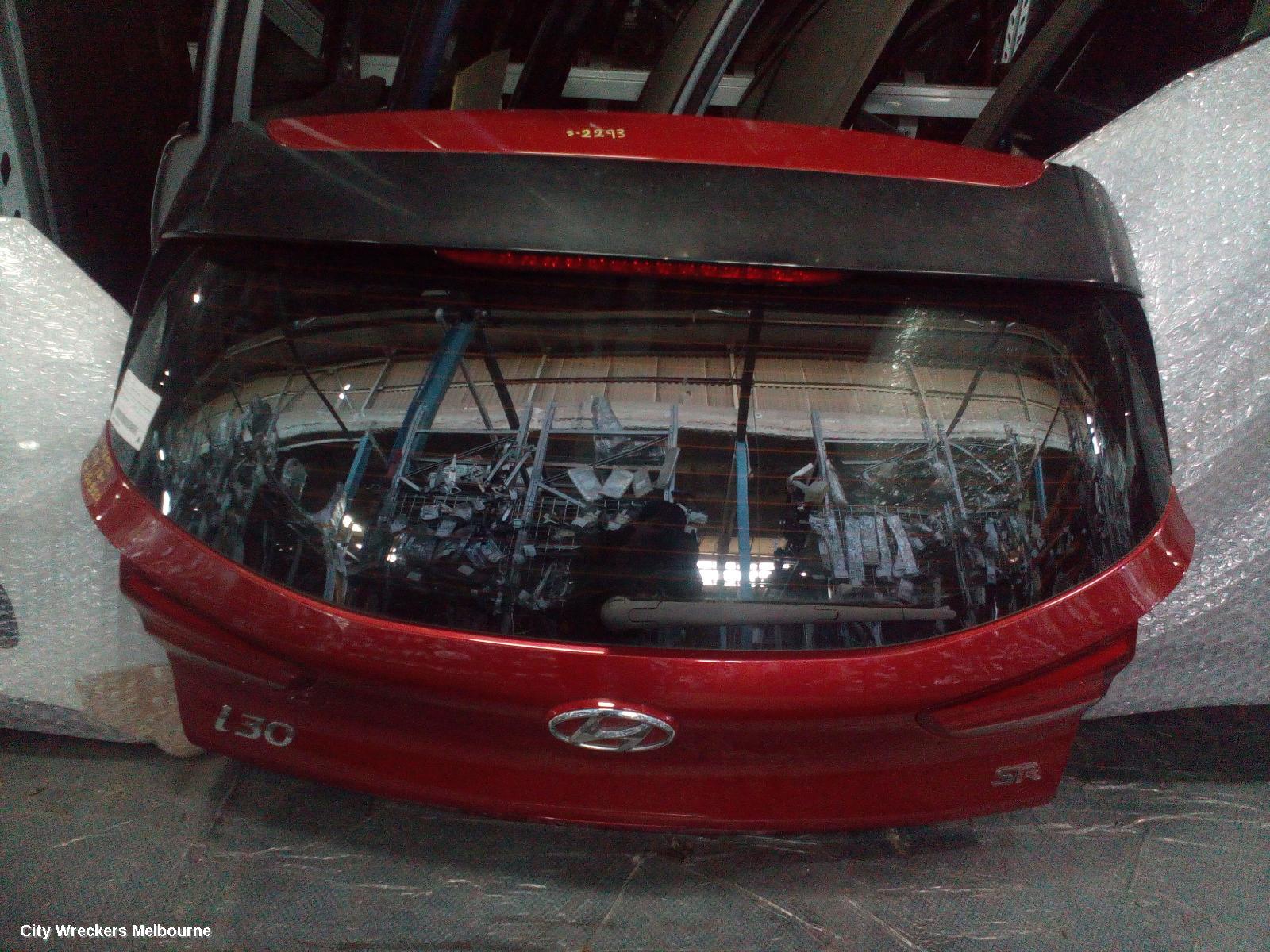 HYUNDAI I30 BOOTLID/TAILGATE, TAILGATE, PD, HATCH (S. KOREA VIN KMHH), STANDARD/N LINE TYPE, 03/2017 ONWARDS - Image 2