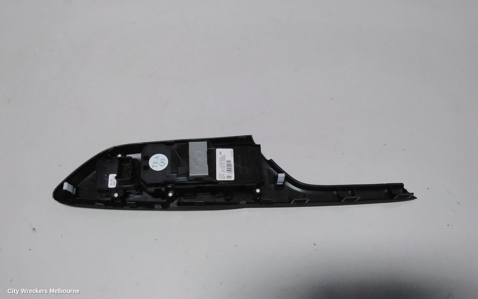 HONDA CIVIC PWR DR WIND SWITCH, RH FRONT (MASTER SWITCH), HATCH, MANUAL FOLD TYPE, 10TH GEN, 05/2016 - 08/2021 - Image 3